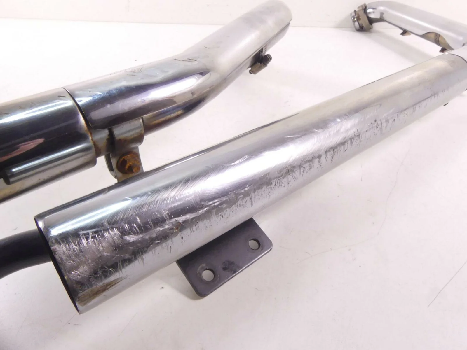 2006 Harley FLSTCI Softail Heritage Vance & Hines Exhaust System - Read 16821 - Image 7