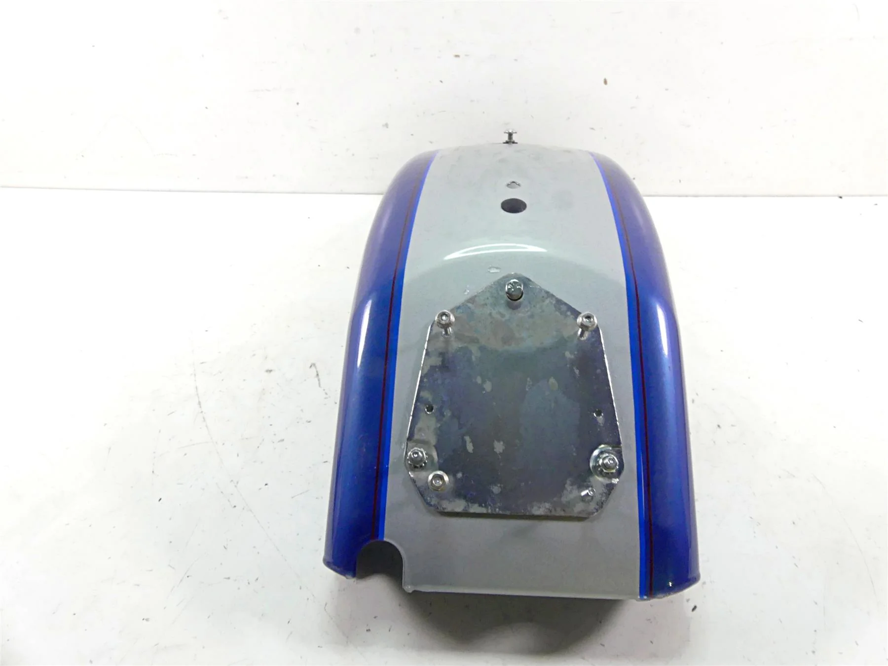 2006 Harley Softail FXSTSI Springer Rear Fender Oem Paint 59914-06 - Image 2