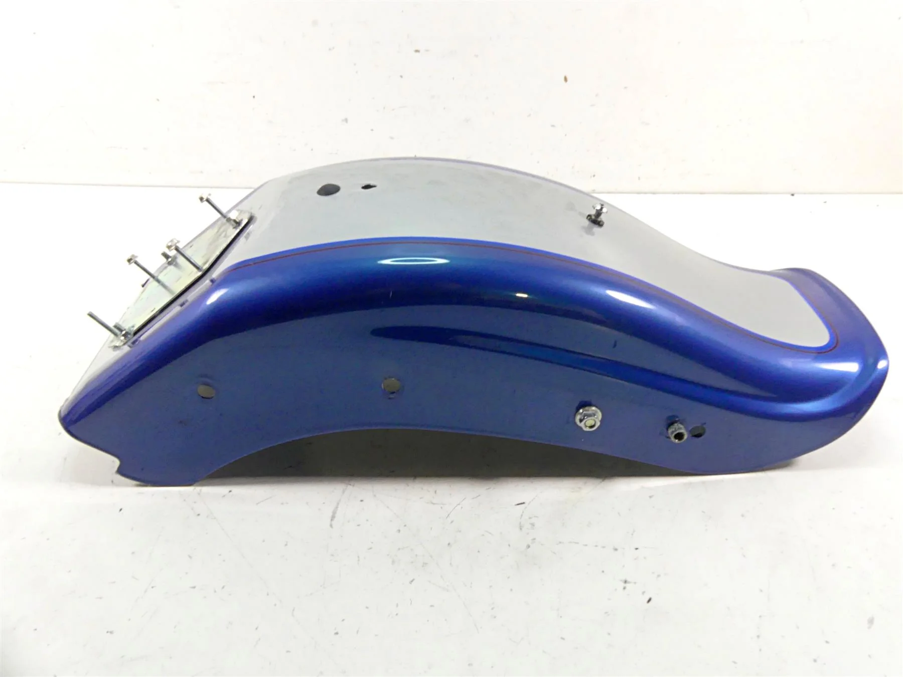 2006 Harley Softail FXSTSI Springer Rear Fender Oem Paint 59914-06 - Image 3
