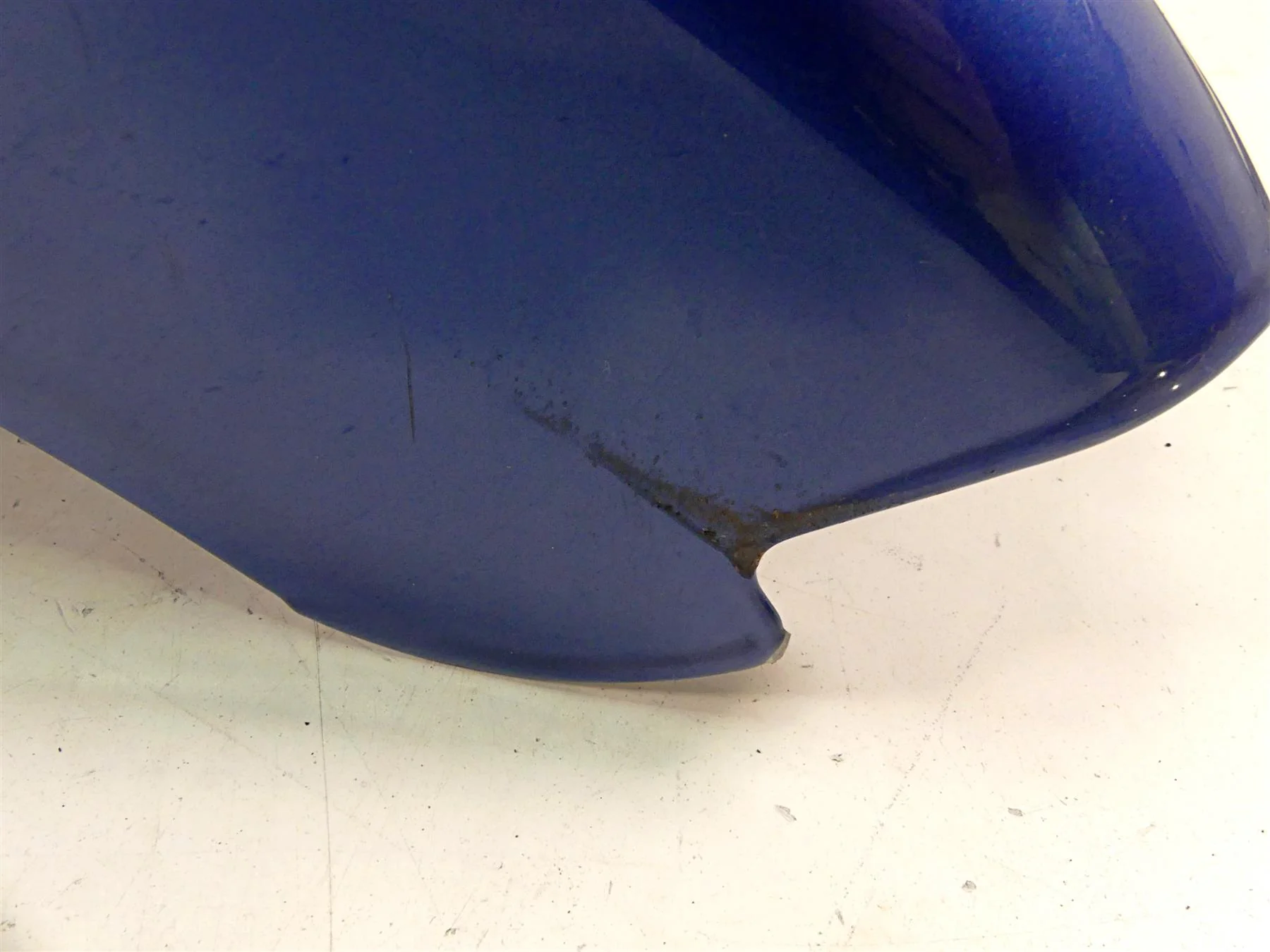 2006 Harley Softail FXSTSI Springer Rear Fender Oem Paint 59914-06 - Image 9