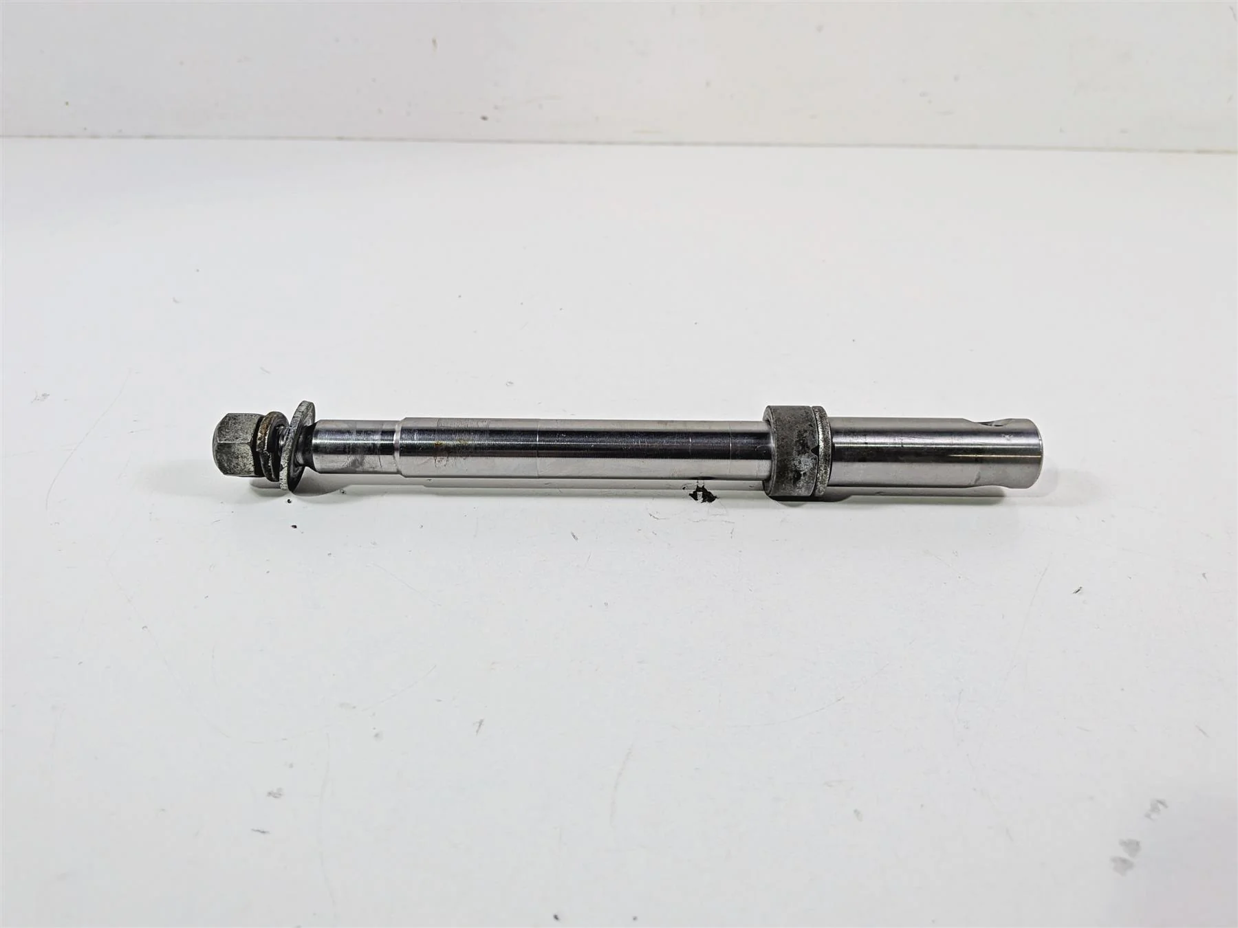 2006 Harley Sportster XL1200 C Straight Front Axle Wheel Spindle 43895-00 - Image 3