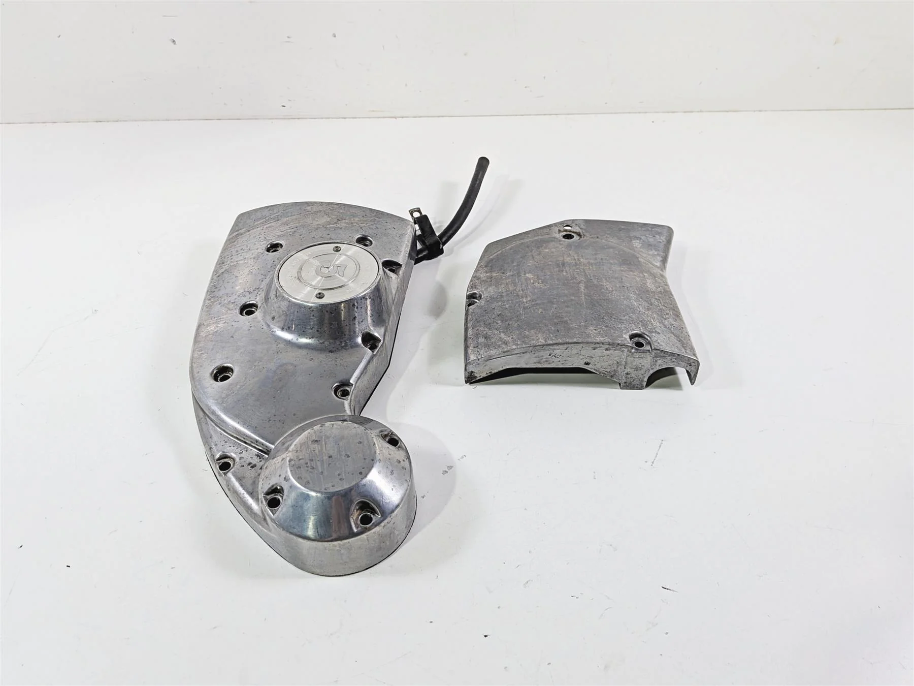 2006 Harley Sportster XL883 Low Cam Shaft Engine Side Cover Holder 25230-04 - Image 5