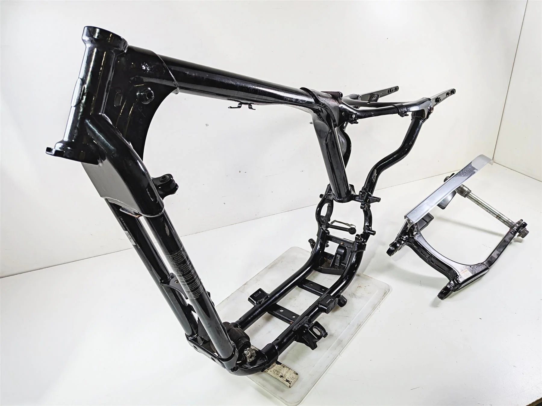 2006 Harley Sportster XL883 Low Frame Chassis & Swingarm  With Clean Florida Title 48878-04 - Image 7