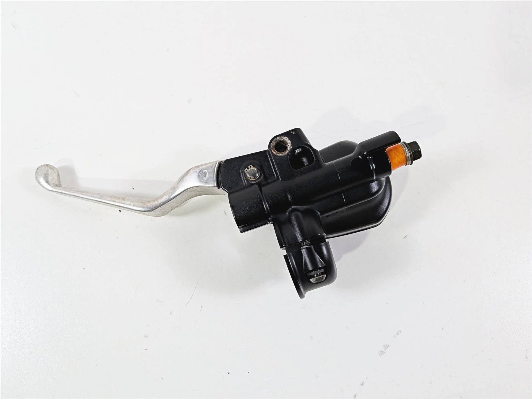 2006 Harley Sportster XL883 Low Front Brake Master Cylinder 45146-04 - Image 6
