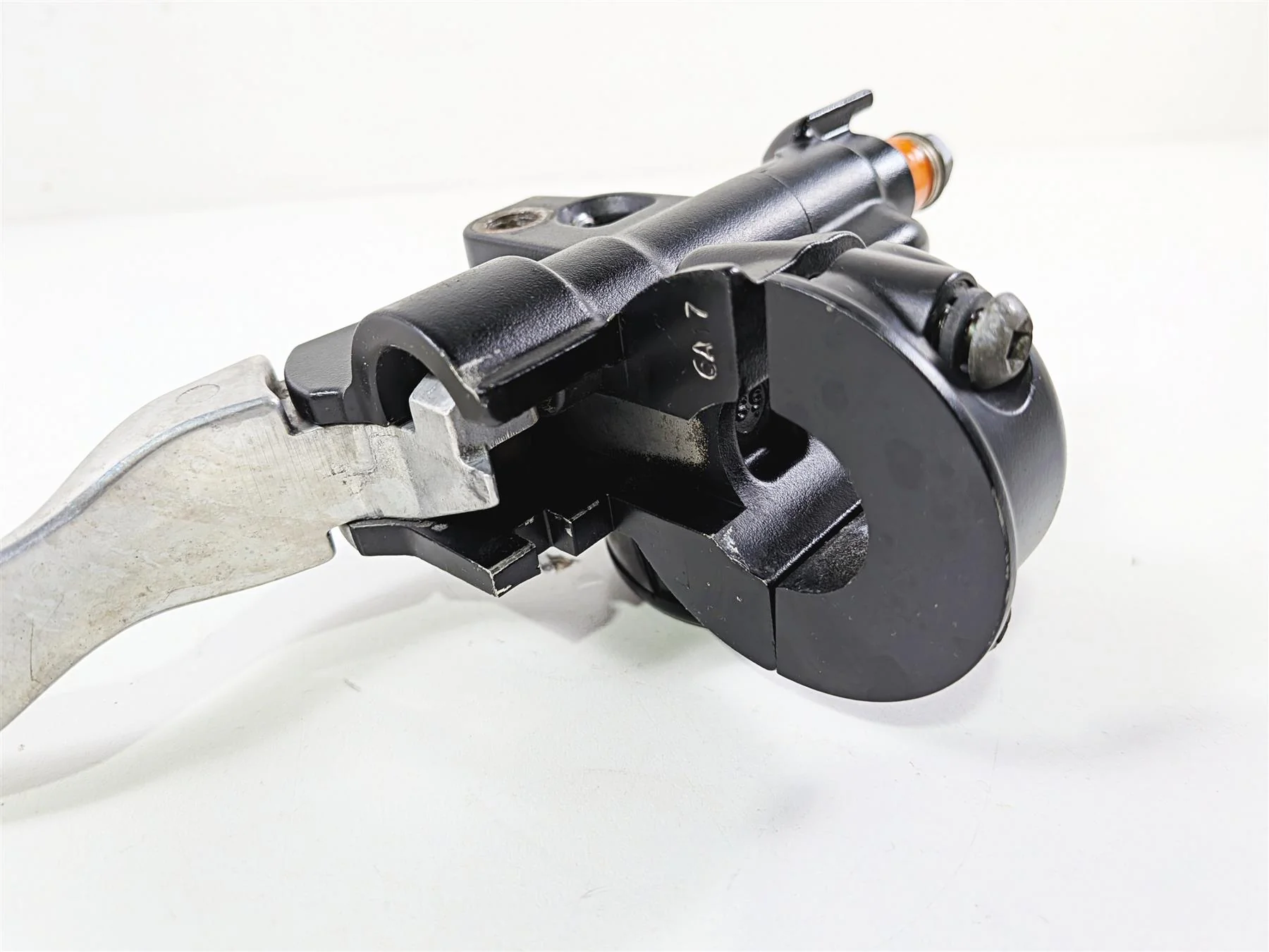 2006 Harley Sportster XL883 Low Front Brake Master Cylinder 45146-04 - Image 7
