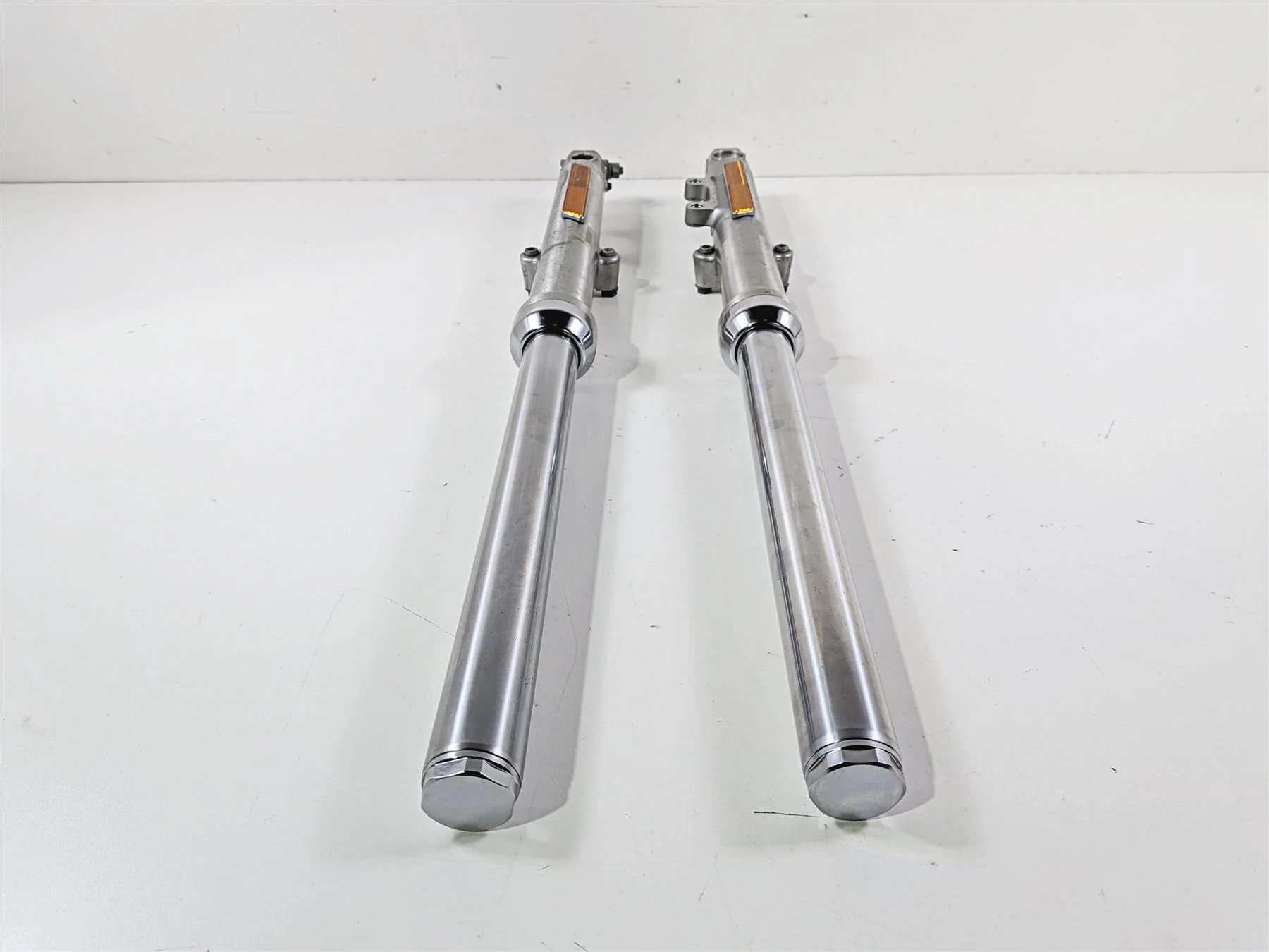 2006 Harley Sportster XL883 Low Front Fork Leg Set 39mm 46307-05 46308-05 - Image 2