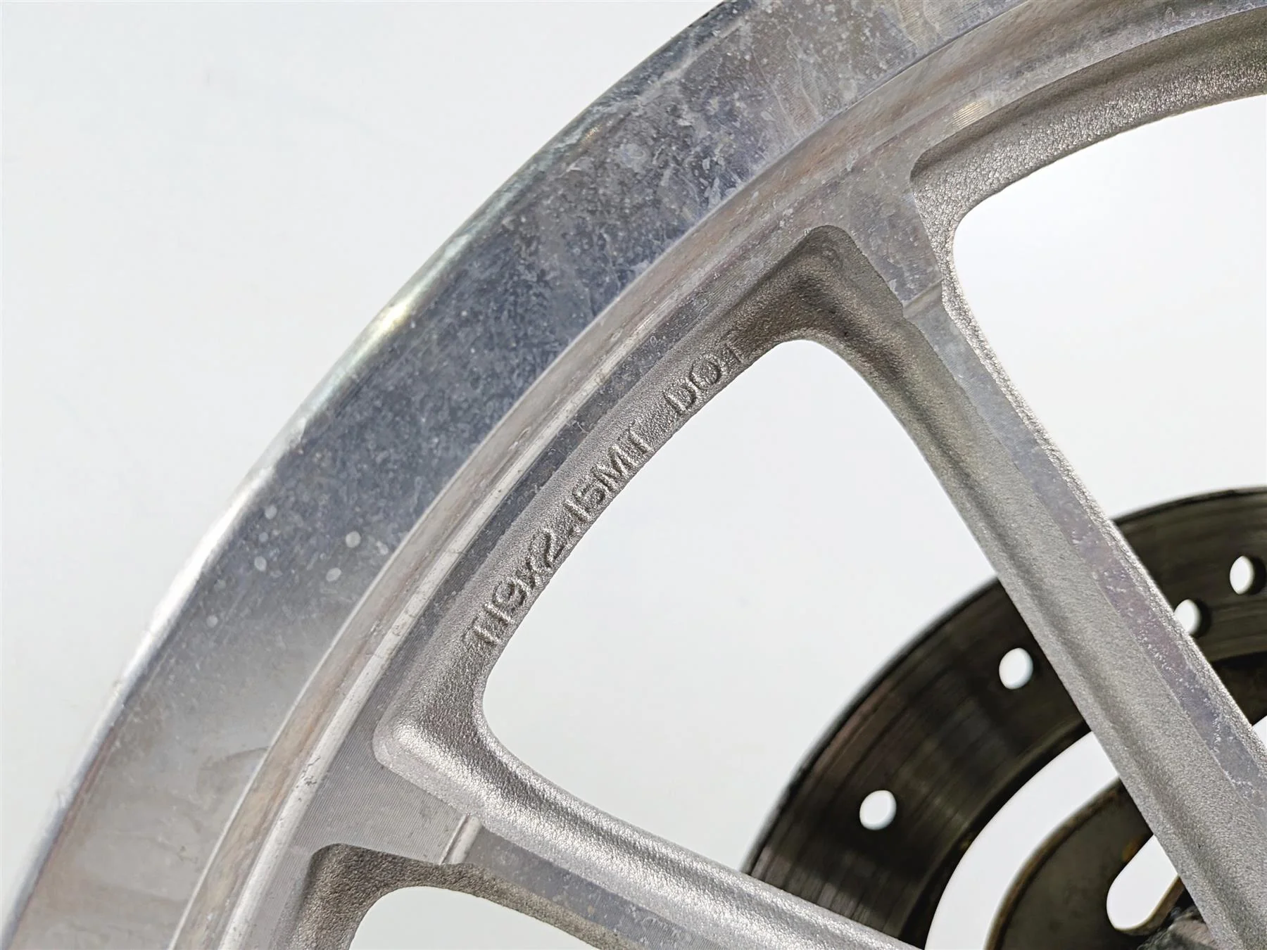 2006 Harley Sportster XL883 Low Front Wheel Rim 19x2.15 13 Spoke 43499-00A - Image 5