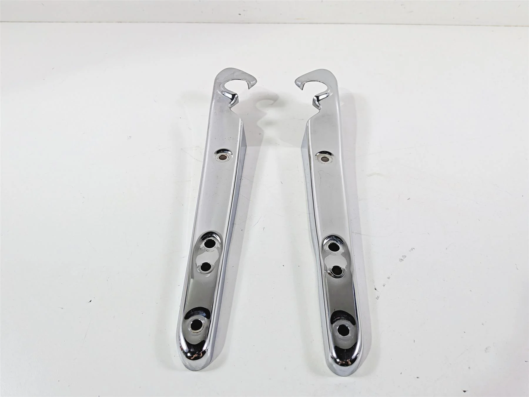2006 Harley Sportster XL883 Low Rear Chrome Braces Covers 59902-04 59903-04 - Image 5