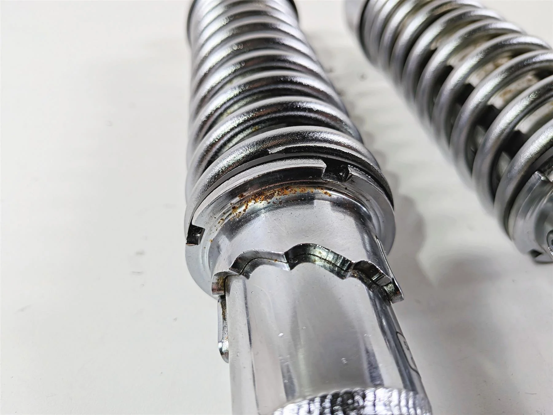 2006 Harley Sportster XL883 Low Rear Shock Damper 12" Set 54568-04 - Image 7