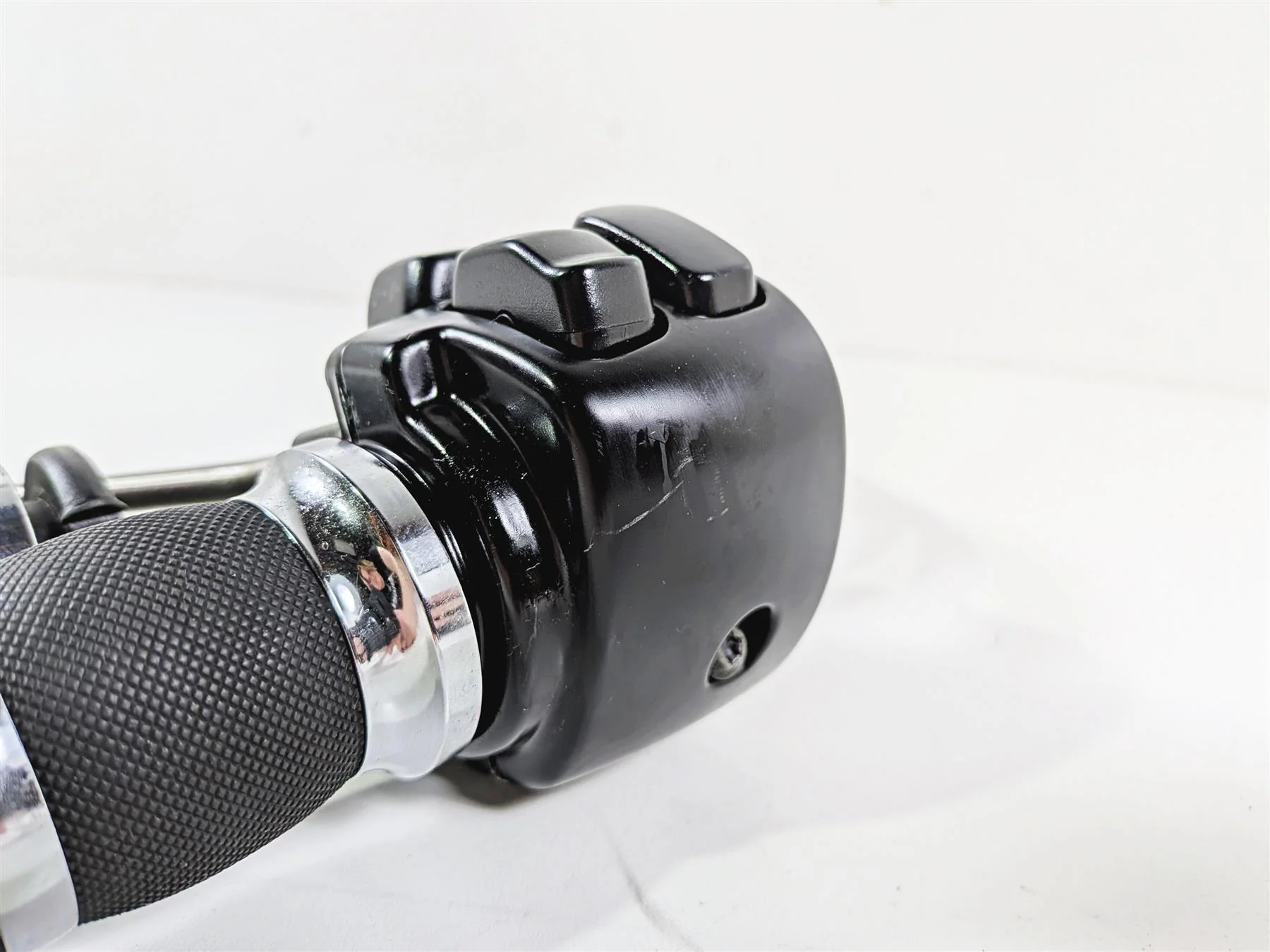 2006 Harley Sportster XL883 Low Right Hand Control Switch 71684-06A 71683-06A - Image 11