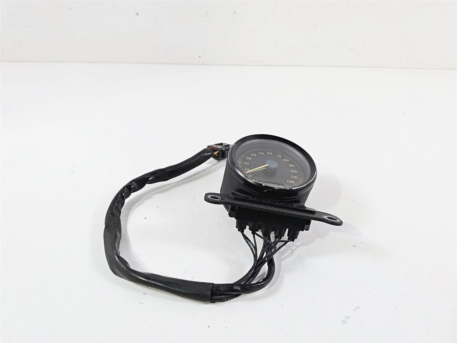 2006 Harley Sportster XL883 Low Speedometer Gauges PARTS ONLY 67037-04A - Image 3