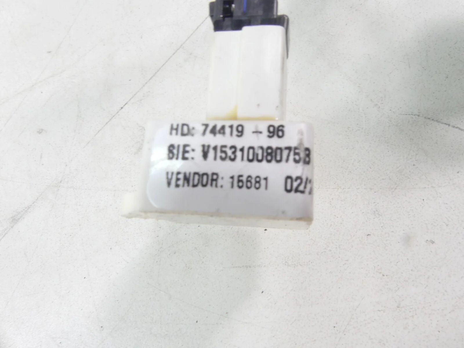 2006 Harley Touring FLHCU SE CVO Front Fairing Wiring Harness - No Cut 70232-06 - Image 8