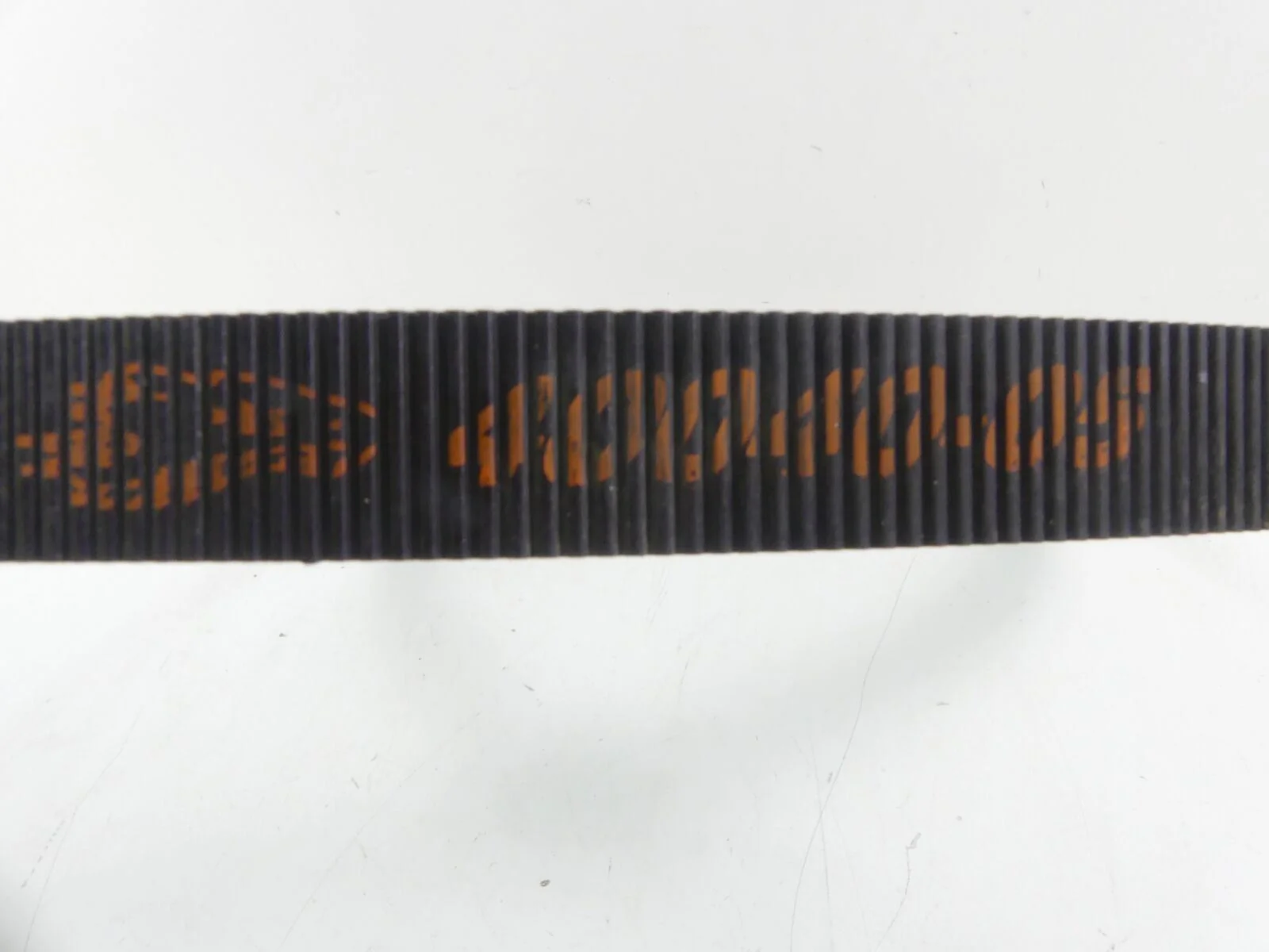 2006 Harley Touring FLHCU SE CVO Rear Main Drive Belt 139T 1-1/8" 40040-05 - Image 10