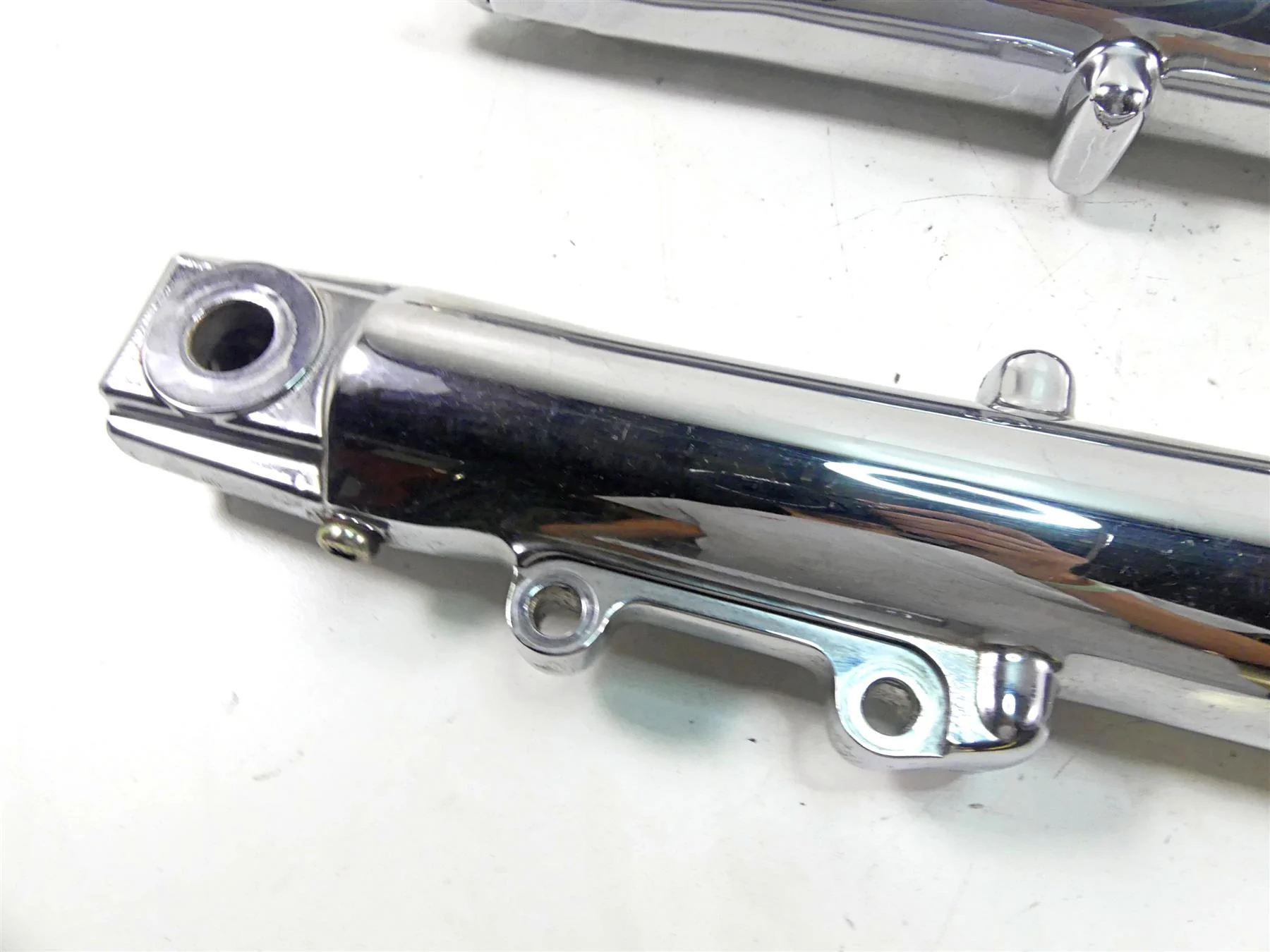 2006 Harley Touring FLHTCU SE E-Glide Straight Front Fork Leg Set -Read 46621-06 - Image 9