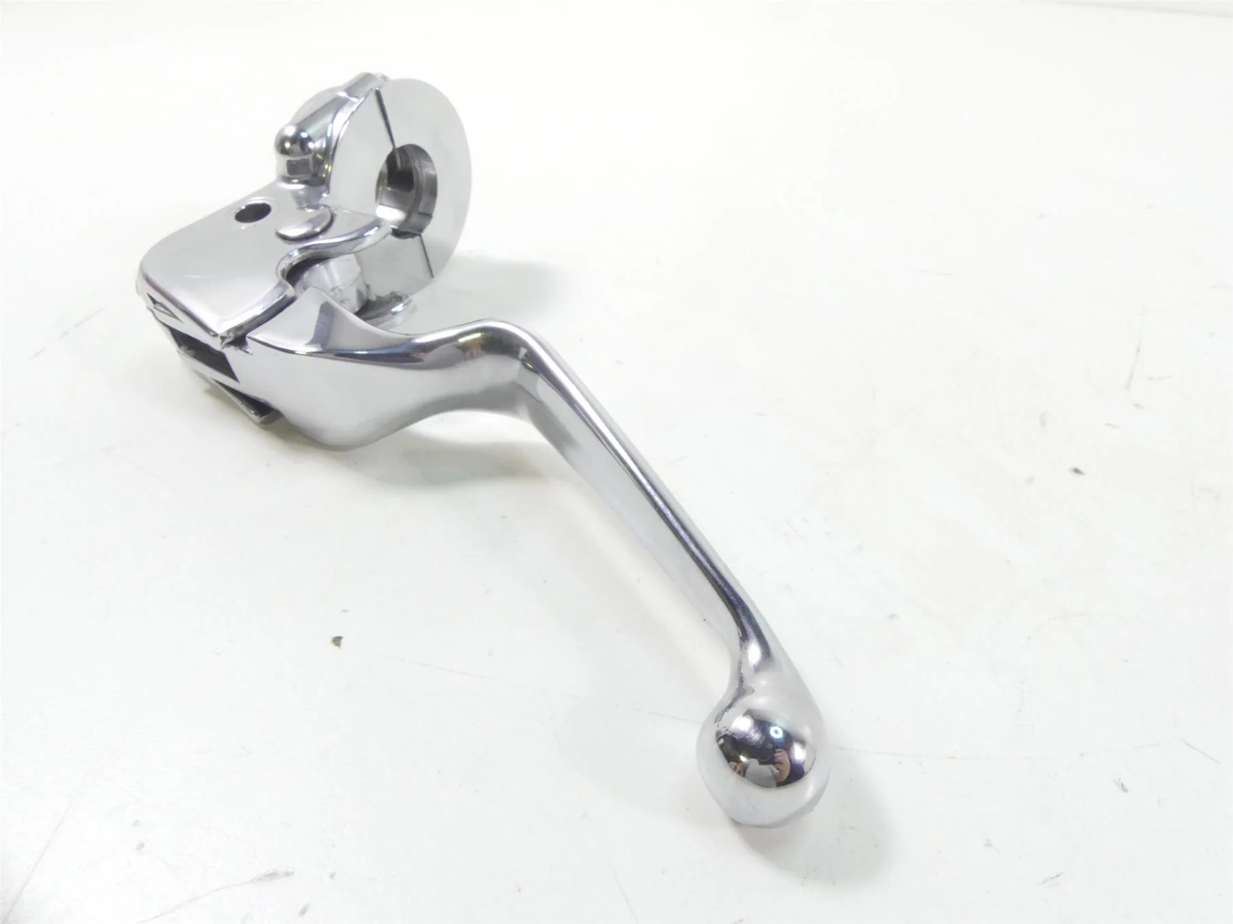 2006 Harley Touring FLHTCUI Electra Glide Chrome Clutch Perch & Lever 38608-96 - Image 5