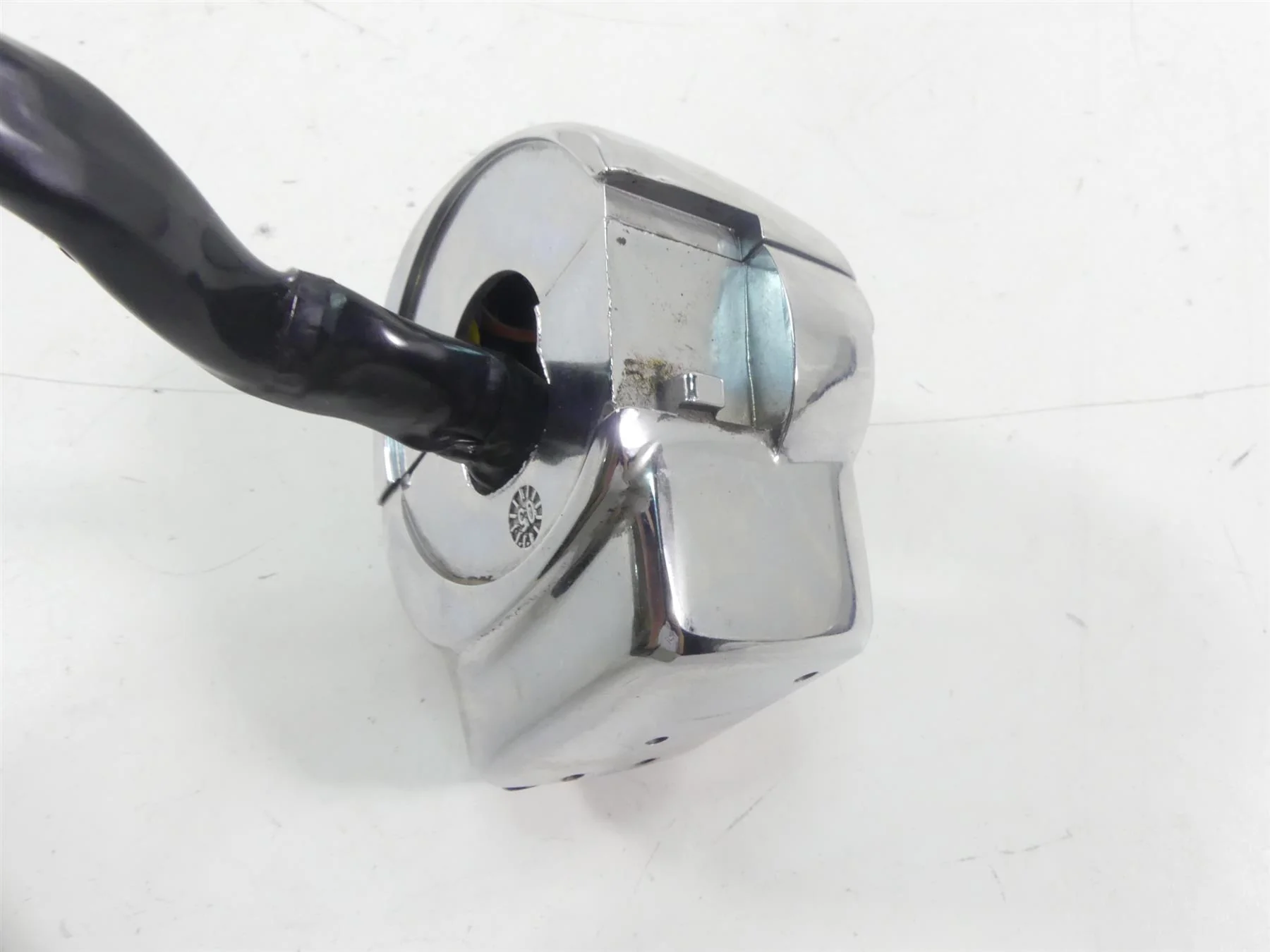 2006 Harley Touring FLHTCUI Electra Glide Left Chrome Control Switch 71682-06A - Image 5