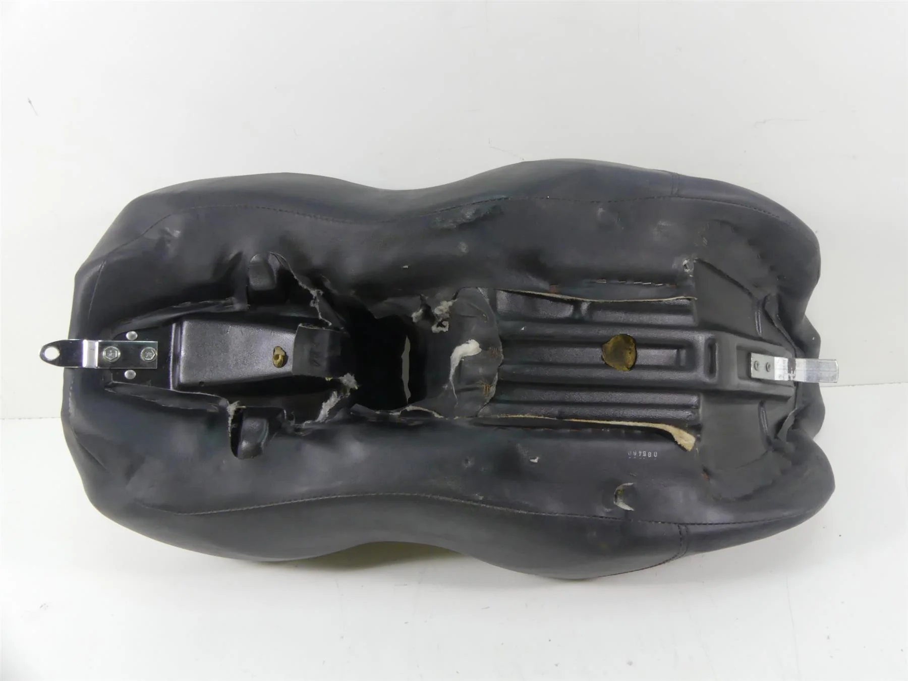 2006 Harley Touring FLHTCUI Electra Glide Seat Saddle -Read 51703-05 - Image 8