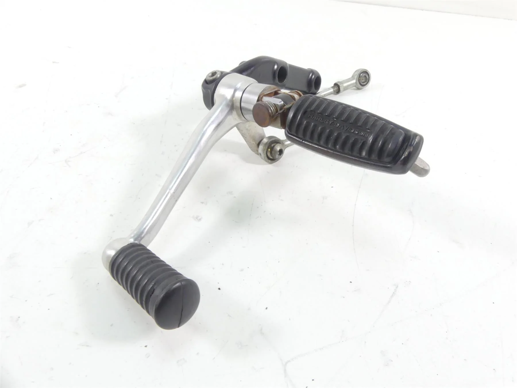 2006 Harley VRSCD Night V Rod Left Front Footpeg & Shift Pedal 51091-06BK - Image 2