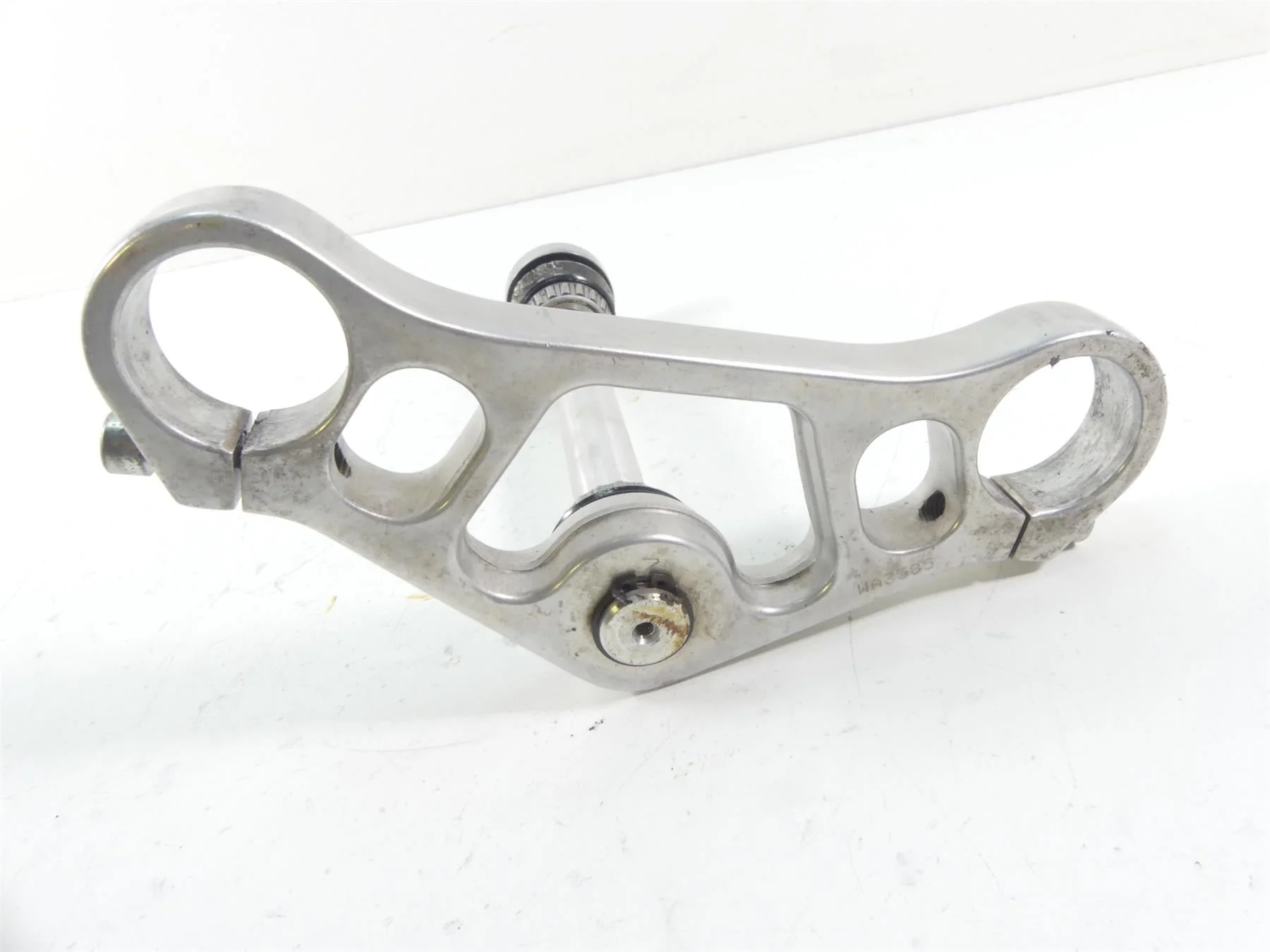 2006 Harley VRSCD Night V Rod Lower Triple Tree Steering Yoke - 49mm 46788-06A - Image 3
