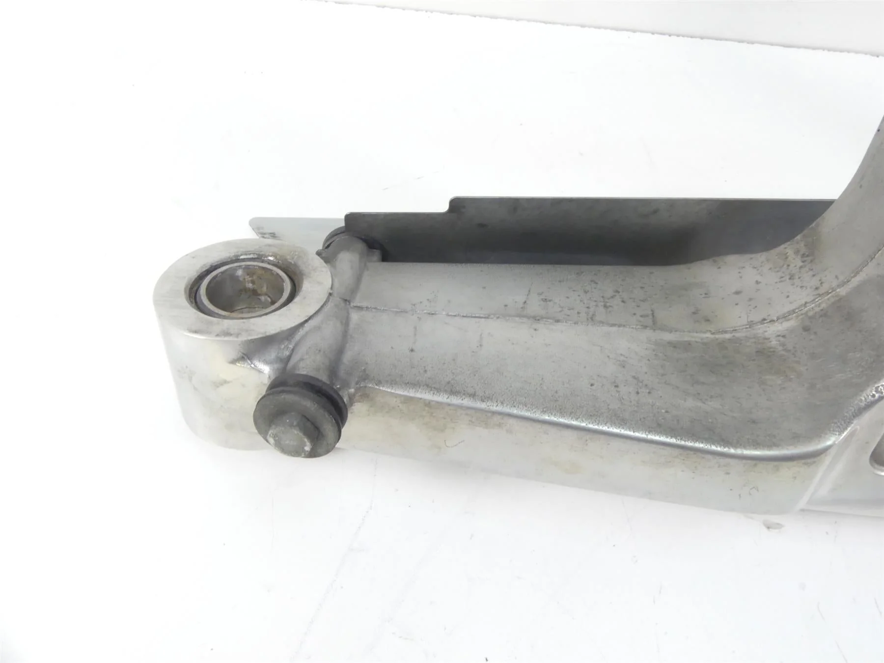 2006 Harley VRSCD Night V Rod Rear Swingarm Swing Arm & Axle Set 48372-05A - Image 9
