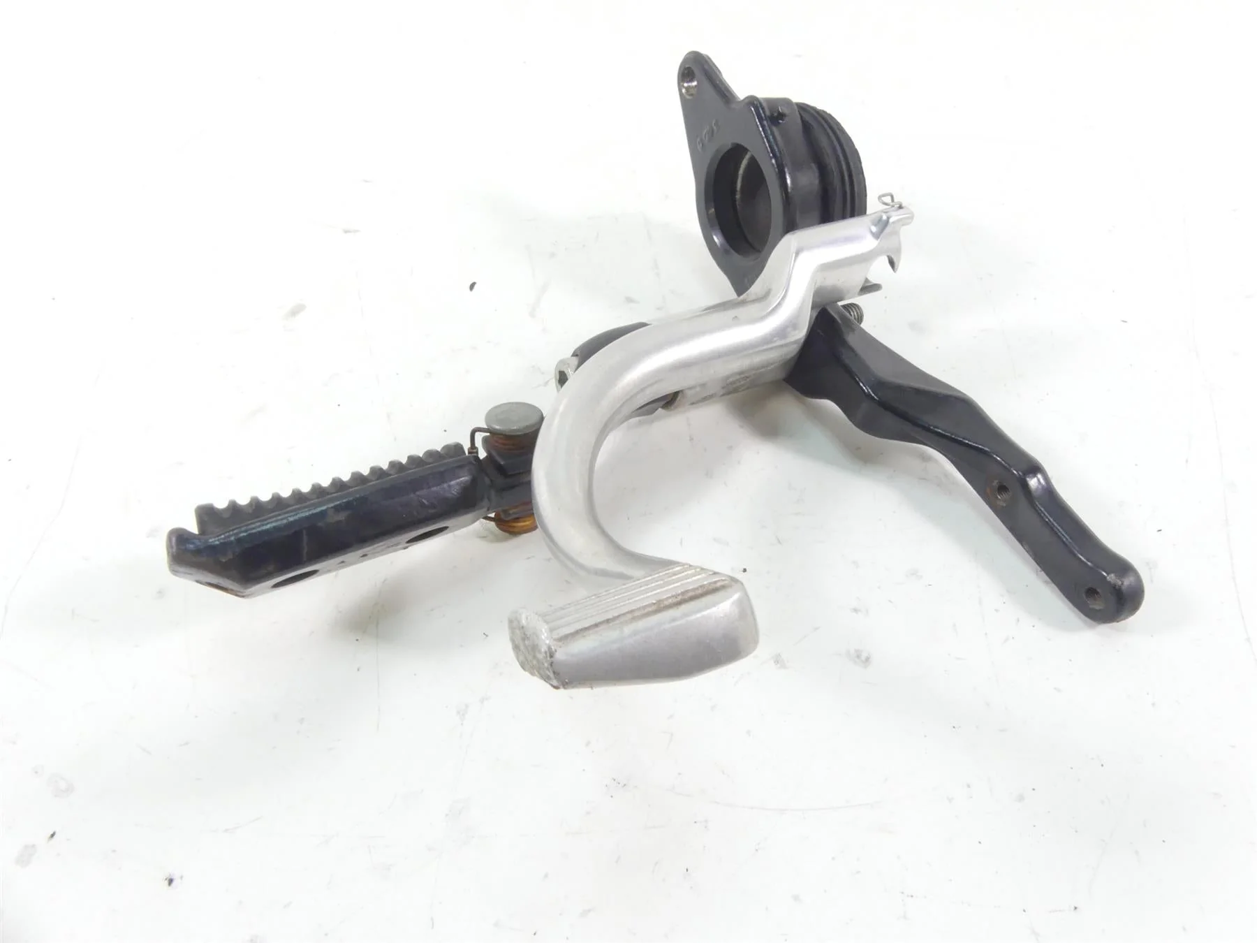 2006 Harley VRSCD Night V Rod Right Front Footpeg + Brembo Brake Pedal 49135-06 - Image 2