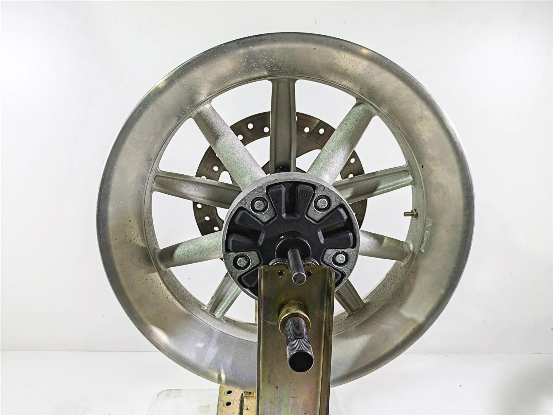 2006 Harley VRSCR Street V-Rod 10 Spoke Rear Wheel Rim 18x5.5 41225-05