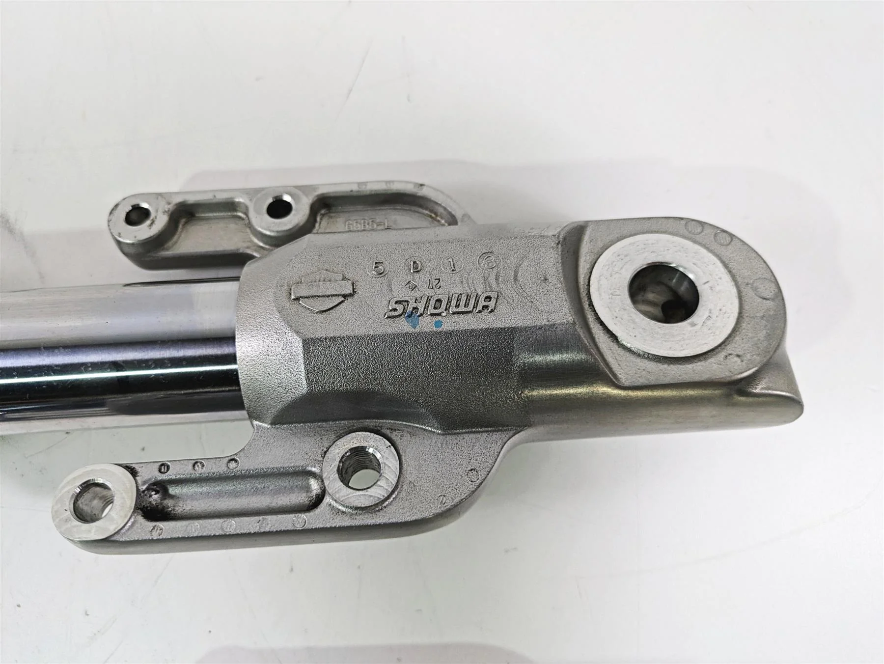 2006 Harley VRSCR Street V-Rod Front Fork Leg Set Straight 46774-06 46775-06 - Image 6