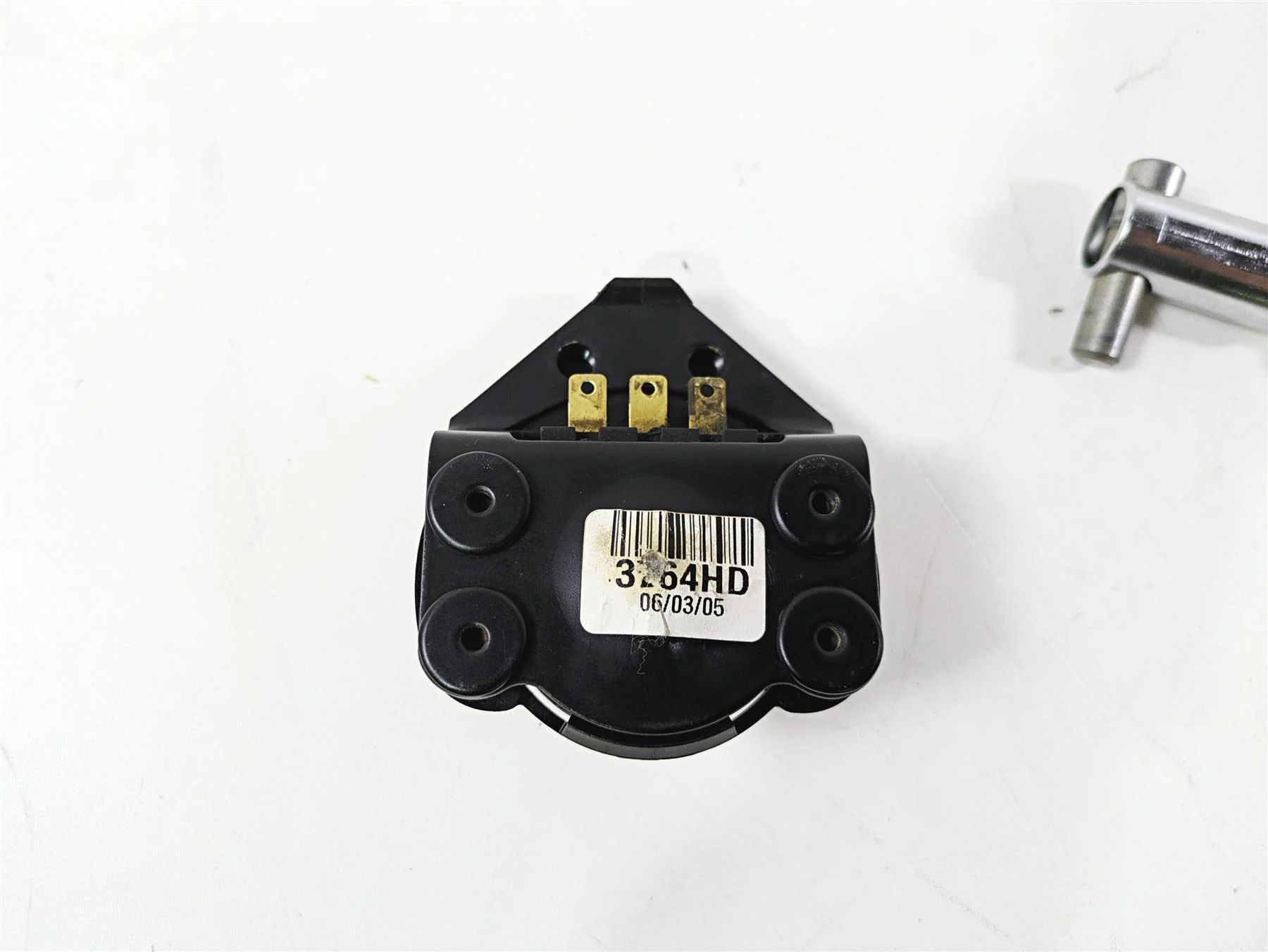2006 Harley VRSCR Street V-Rod Ignition Switch Key Lock Set 71404-06 - Image 11
