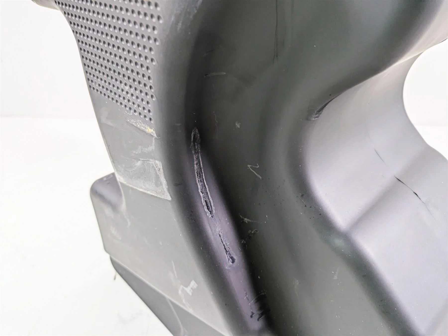 2006 Harley VRSCR Street V-Rod Plastic Fuel Gas Petrol Tank 61384-06 - Image 8