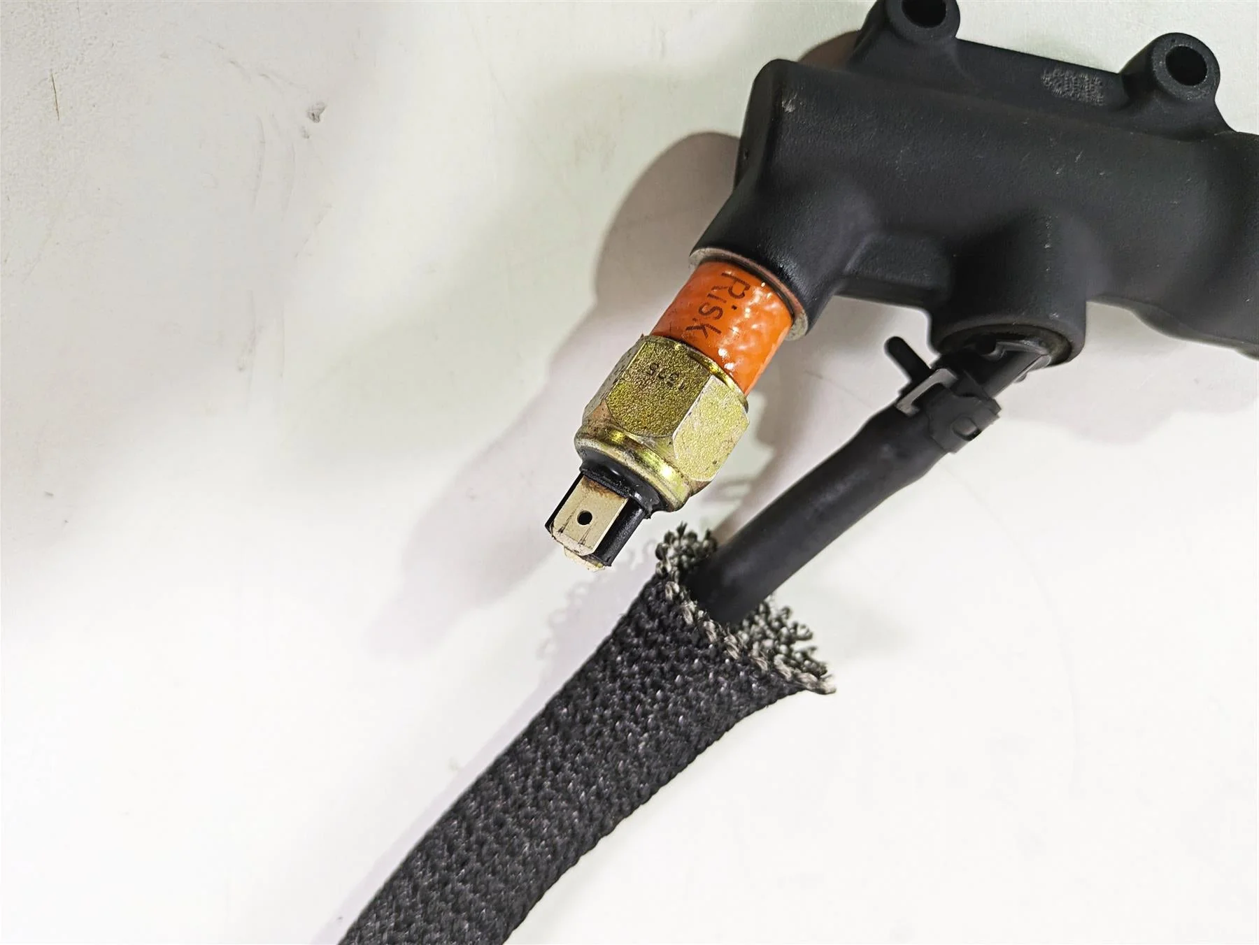2006 Harley VRSCR Street V-Rod Rear Brake Master Cylinder 44571-06C - Image 9