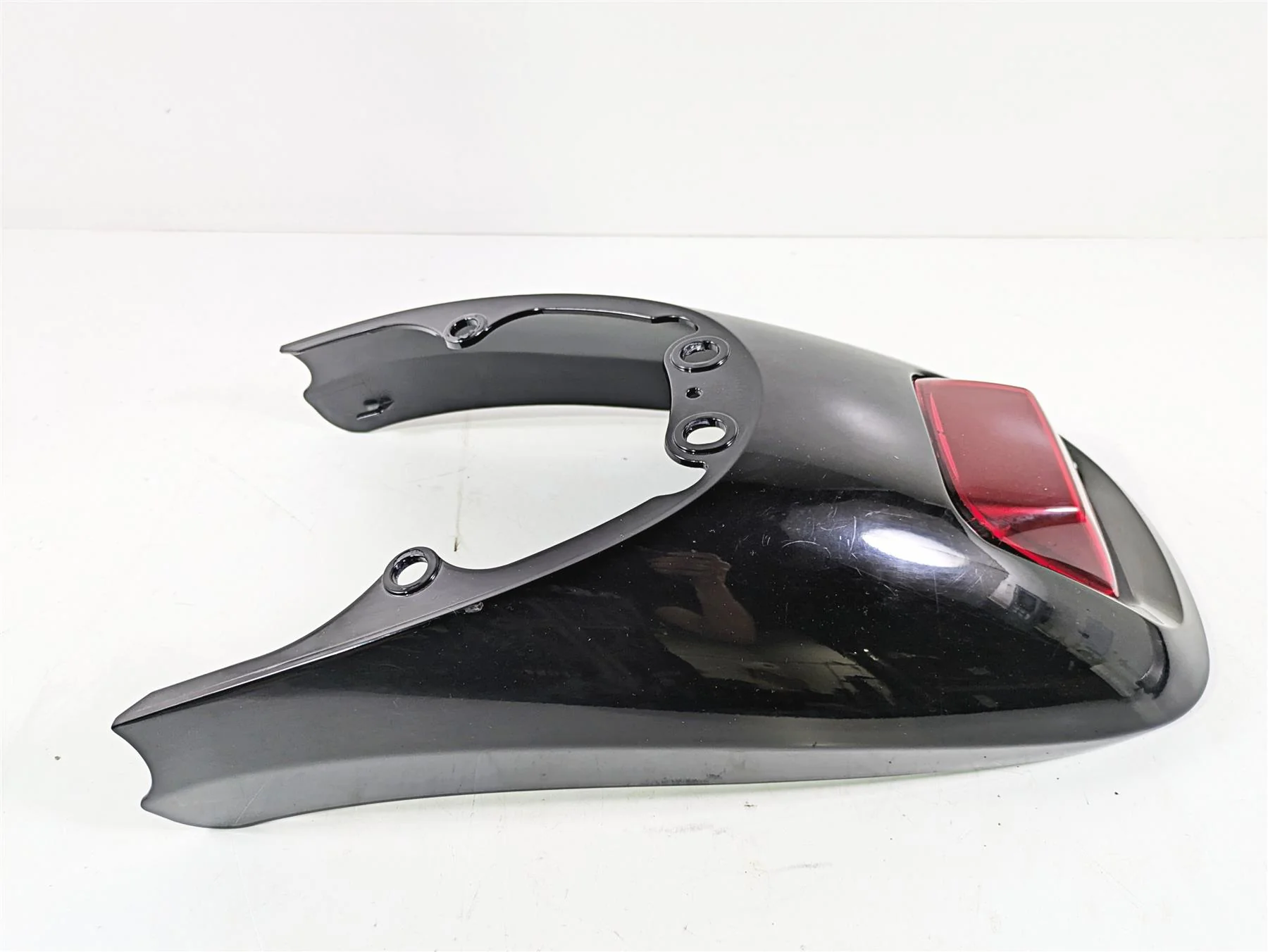 2006 Harley VRSCR Street V-Rod Rear Fender Vivid Black 59376-06 - Image 3