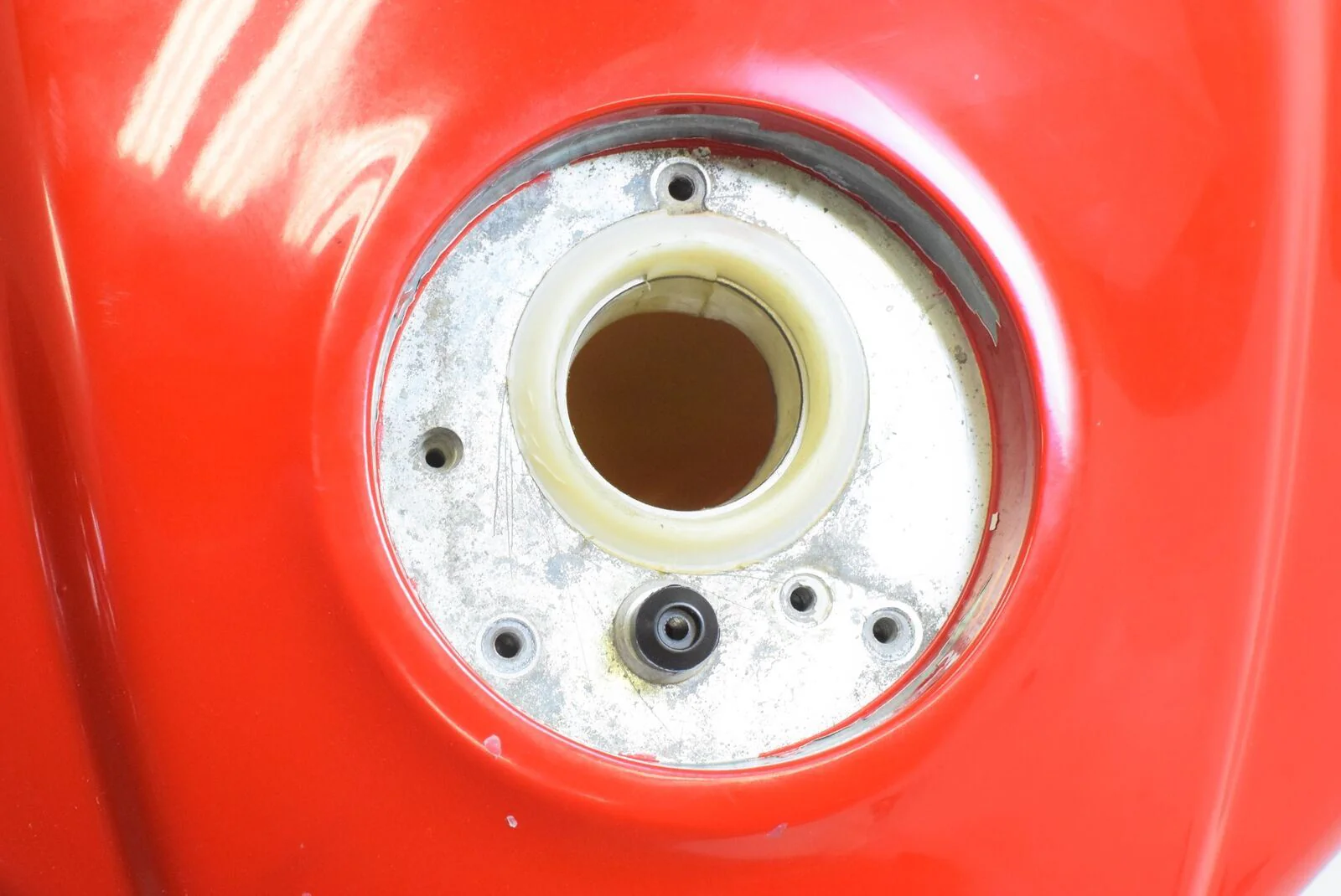 2006 MV Agusta Brutale 910S 910 S Fuel Gas Petrol Tank 8000A5786 - Image 10