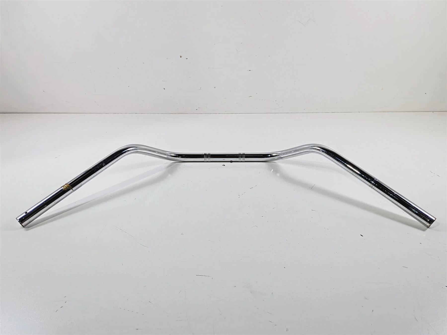 2006 Suzuki C90 VL1500T Boulevard Handlebar Handle Bar Steering 56111-10FA0 - Image 3