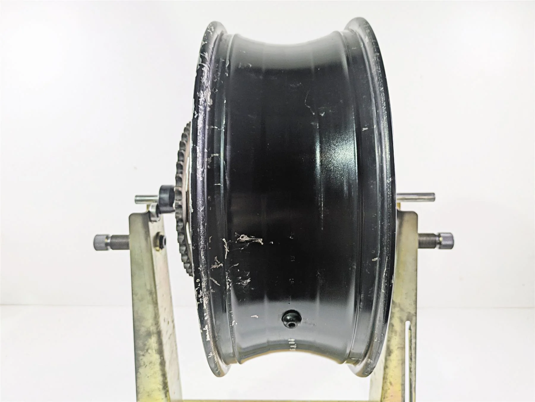 2006 Suzuki GSXR1000 K6 17x6 Rear Wheel Rim - READ 64111-41G00-019 - Image 12