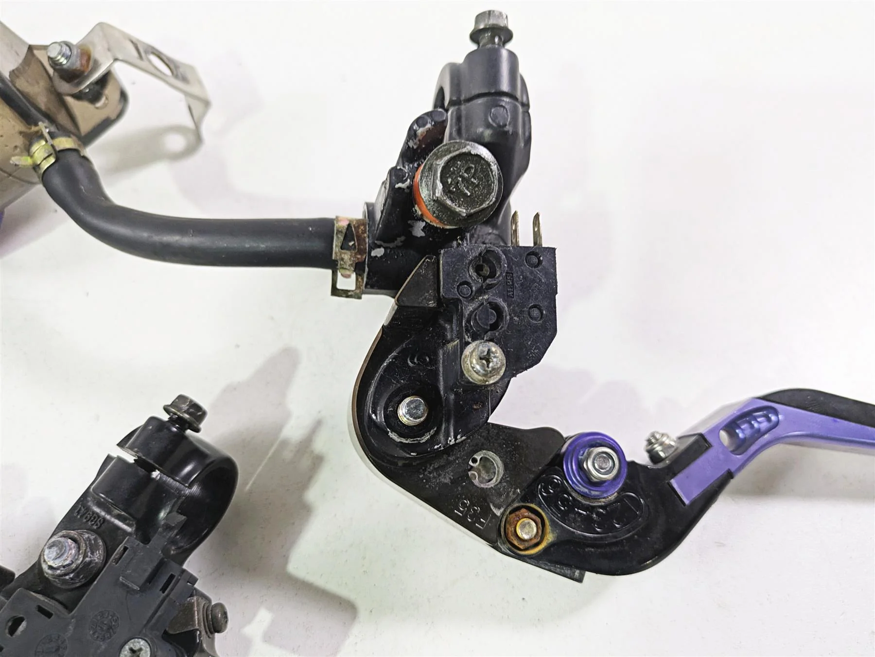 2006 Suzuki GSXR1000 K6 Front Brake Radial Master Cylinder & Clutch 59600-29G10 - Image 11