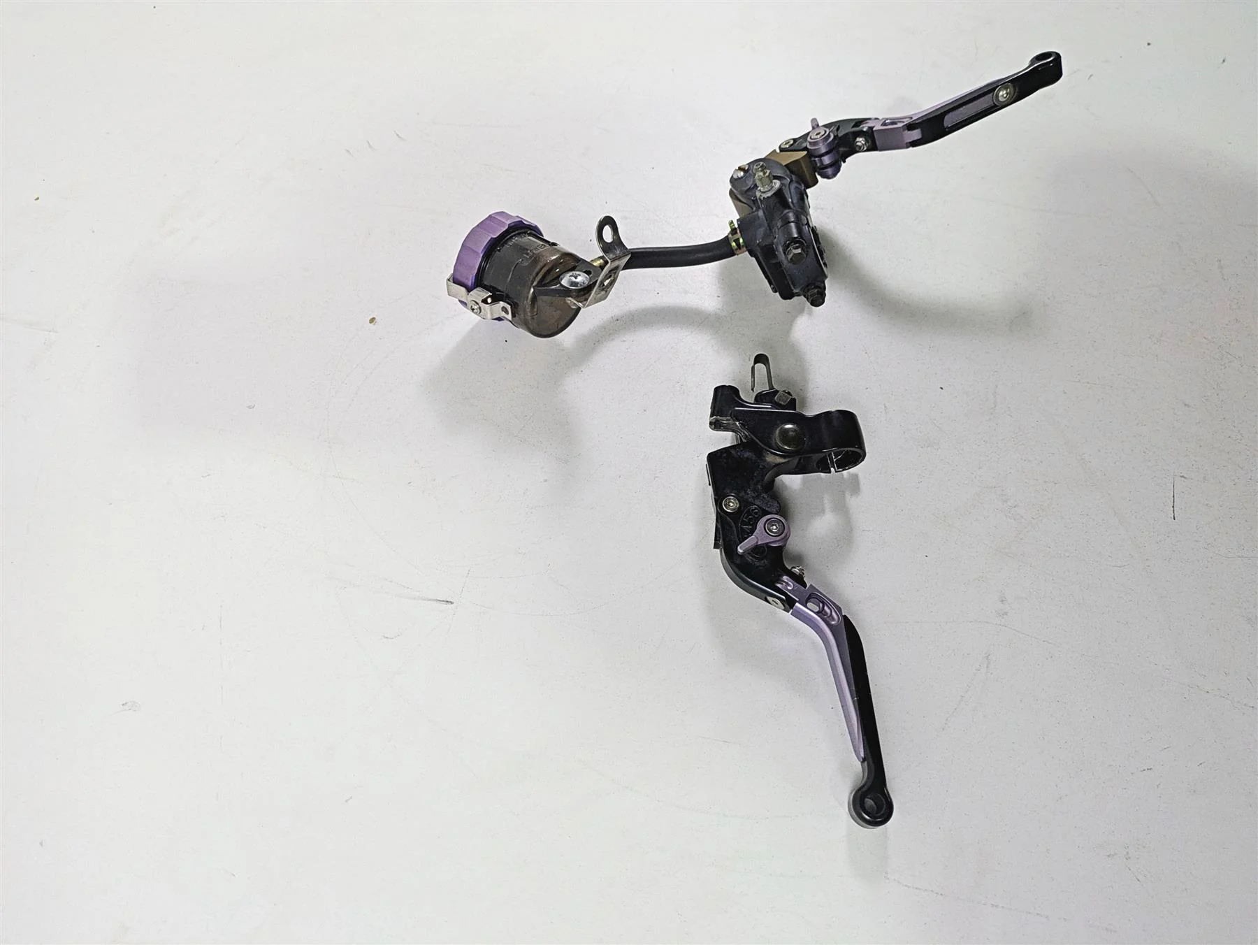 2006 Suzuki GSXR1000 K6 Front Brake Radial Master Cylinder & Clutch 59600-29G10 - Image 2
