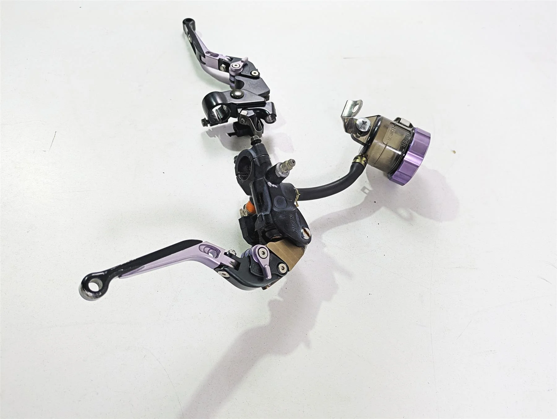 2006 Suzuki GSXR1000 K6 Front Brake Radial Master Cylinder & Clutch 59600-29G10 - Image 3