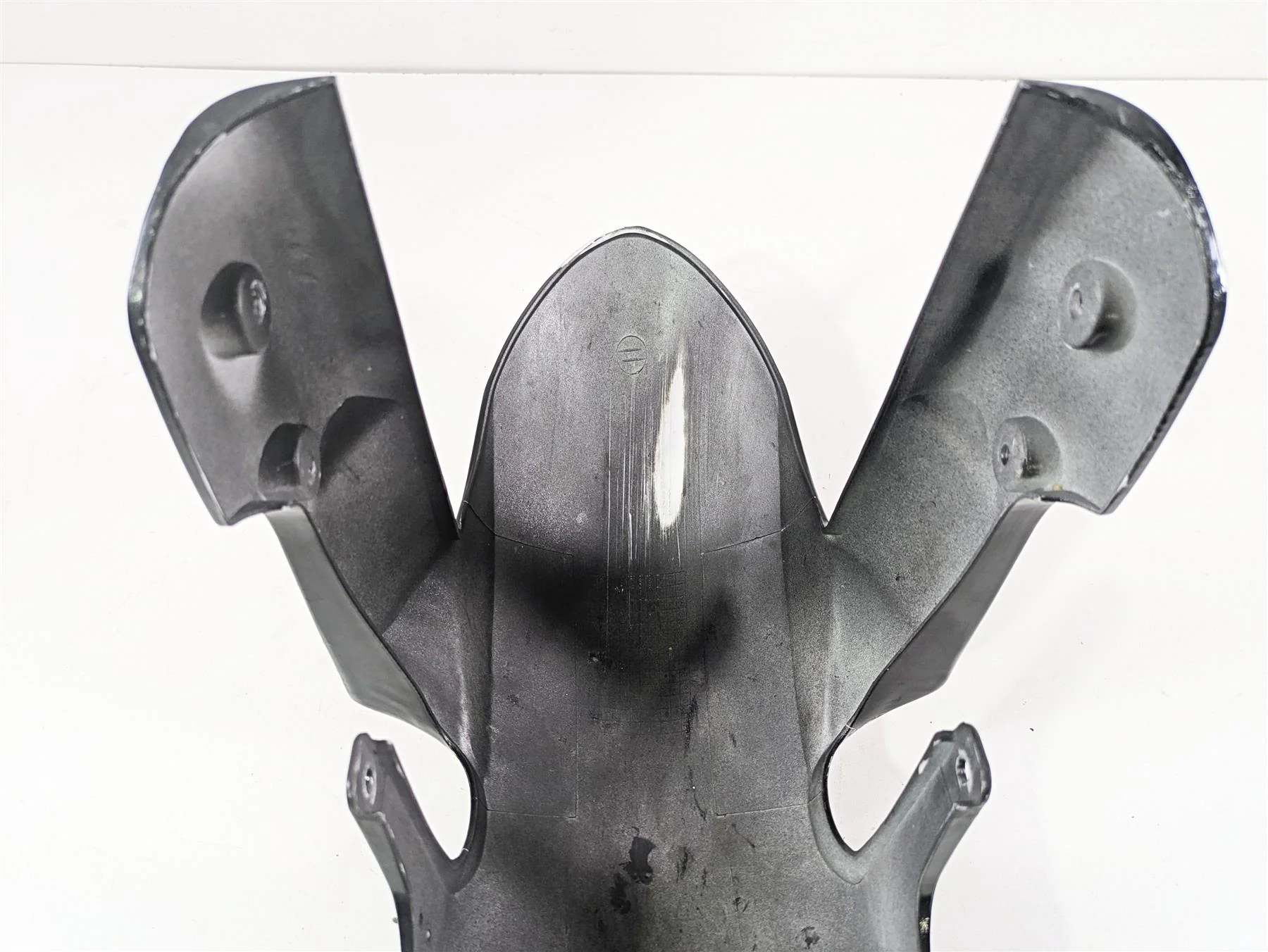 2006 Suzuki GSXR1000 K6 Front Fender - Light Marks 53110-41G00-019 - Image 8