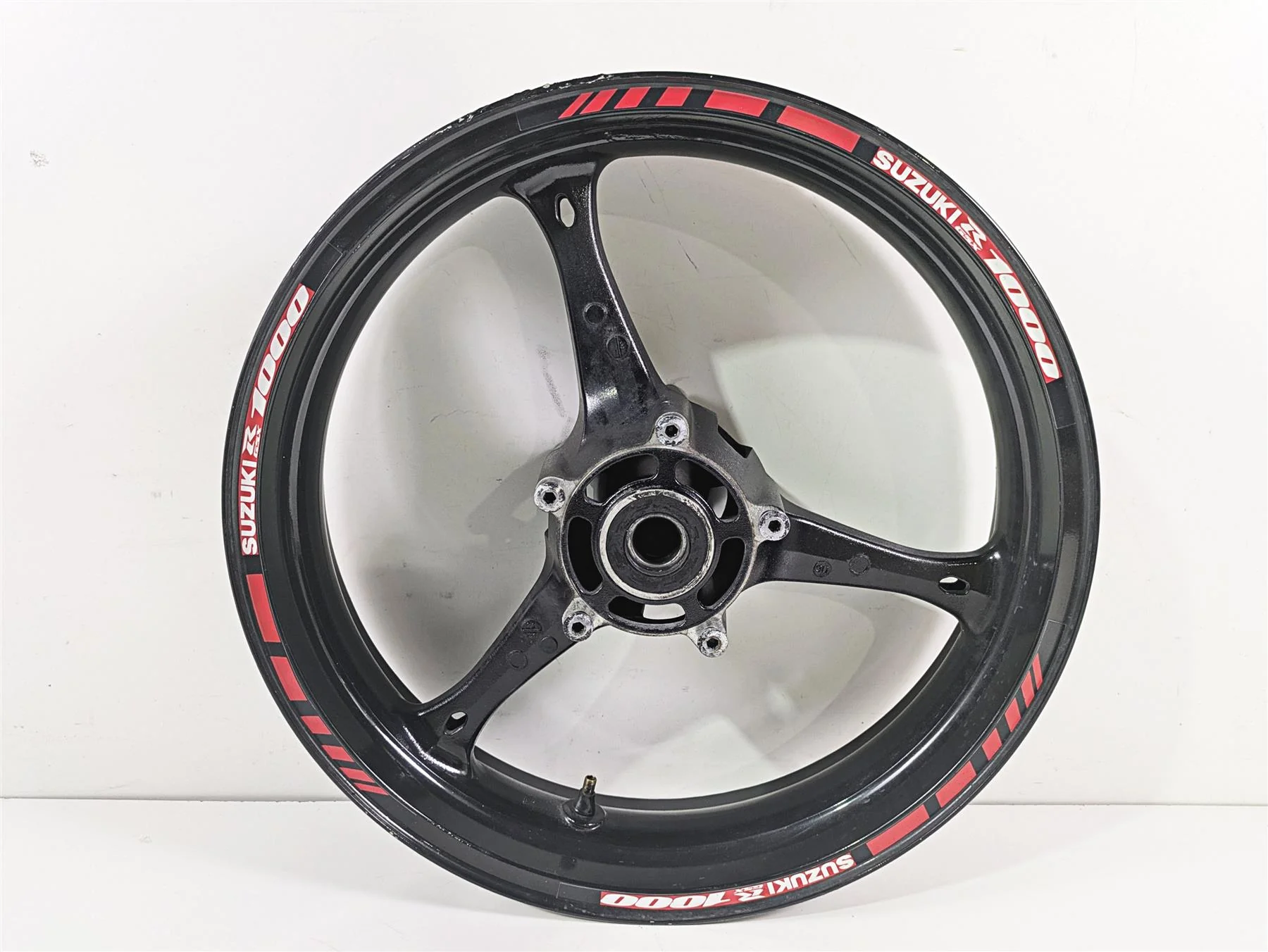 2006 Suzuki GSXR1000 K6 Front Wheel Rim 17x3.5 - READ - 54111-41G10-019 - Image 3