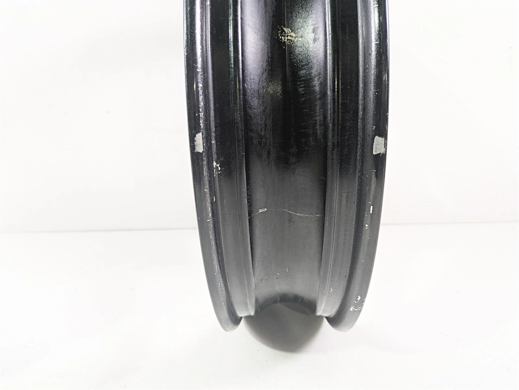 2006 Suzuki GSXR1000 K6 Front Wheel Rim 17x3.5 - READ - 54111-41G10-019 - Image 4