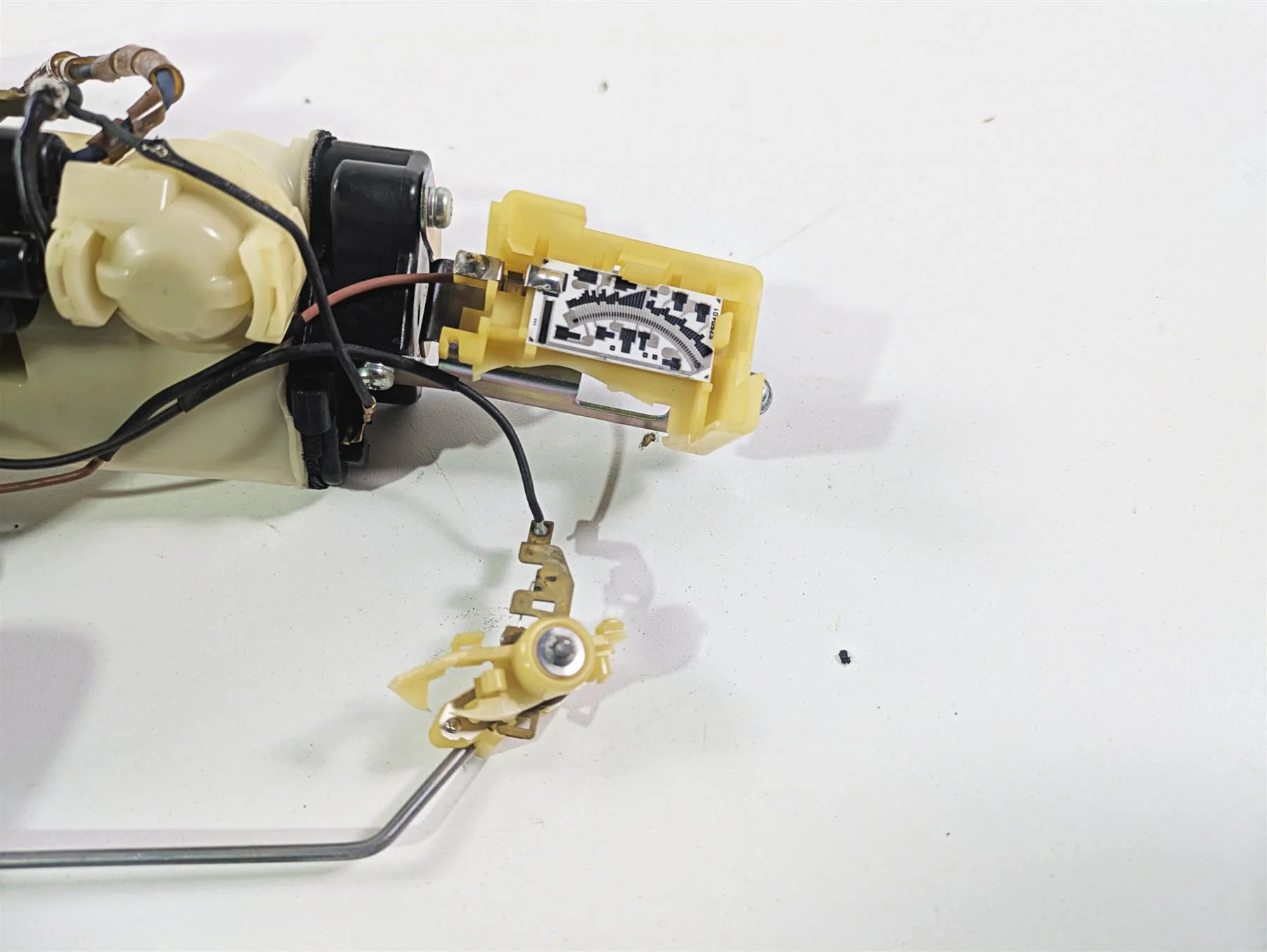 2006 Suzuki GSXR1000 K6 Fuel Gas Petrol Pump READ 15100-41G00 - Image 6