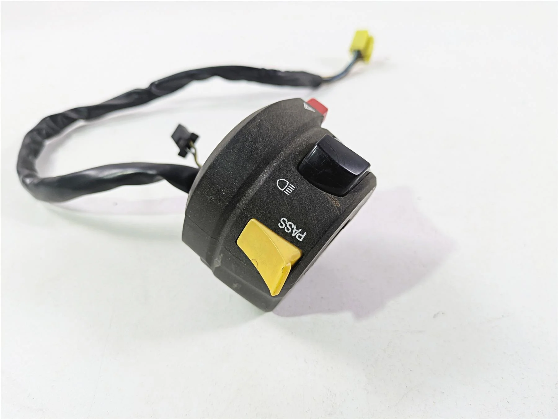 2006 Suzuki GSXR1000 K6 Left Hand Turn Signal Control Switch 37400-29G10 - Image 12