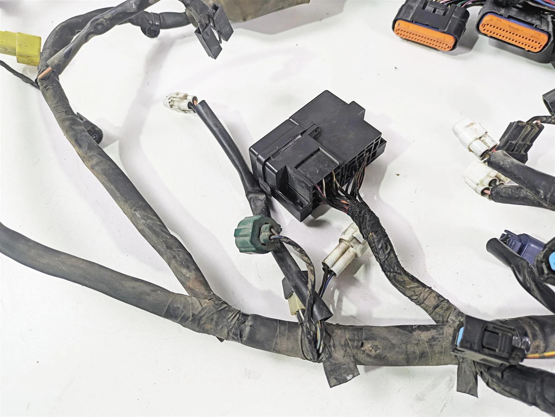 2006 Suzuki GSXR1000 K6 Main Wiring Harness Loom - No Cuts 36610-41G30 - Image 2