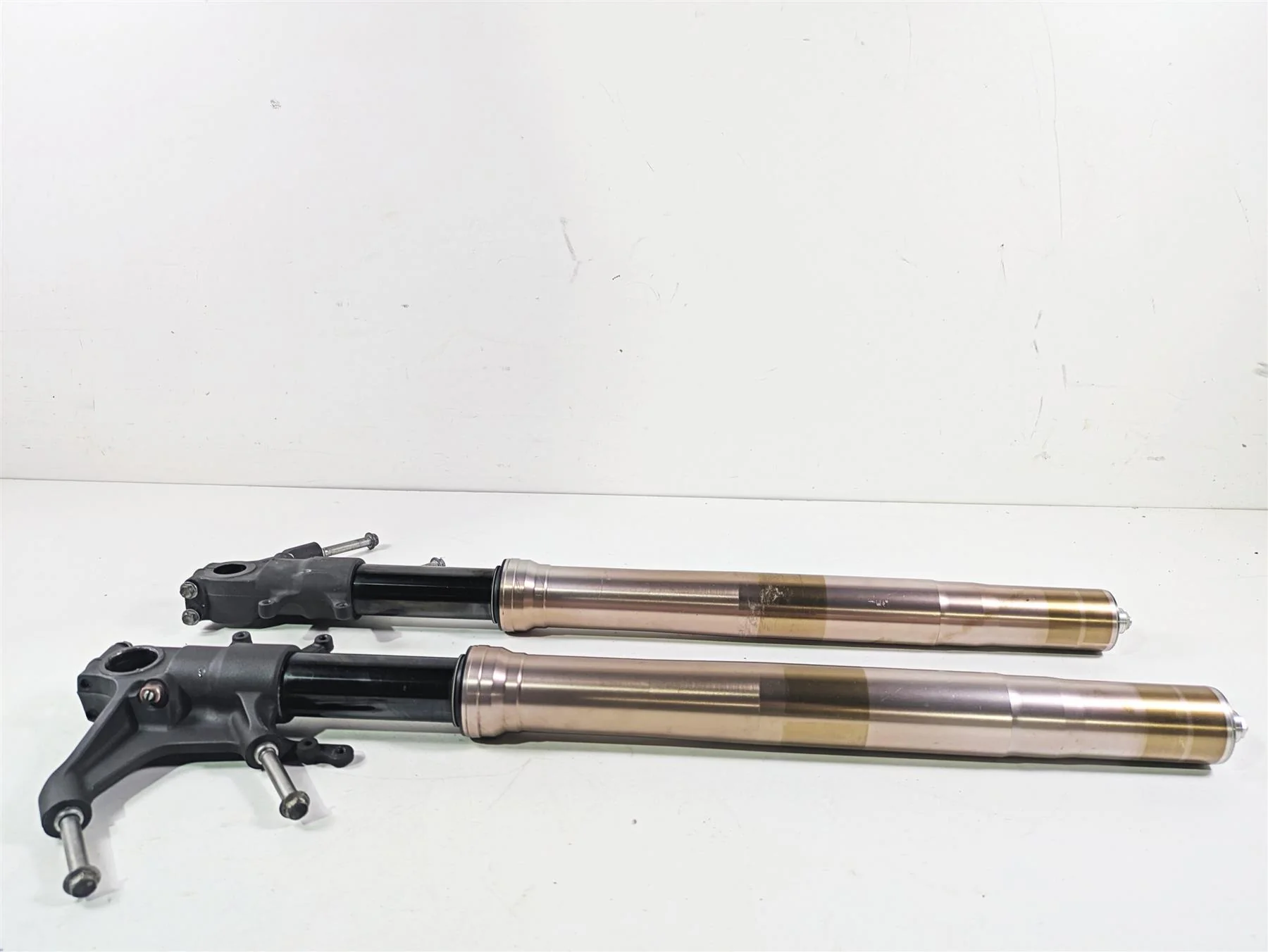 2006 Suzuki GSXR1000 K6 Straight Front Fork Leg Set 51103-41G20 51104-41G20 - Image 6