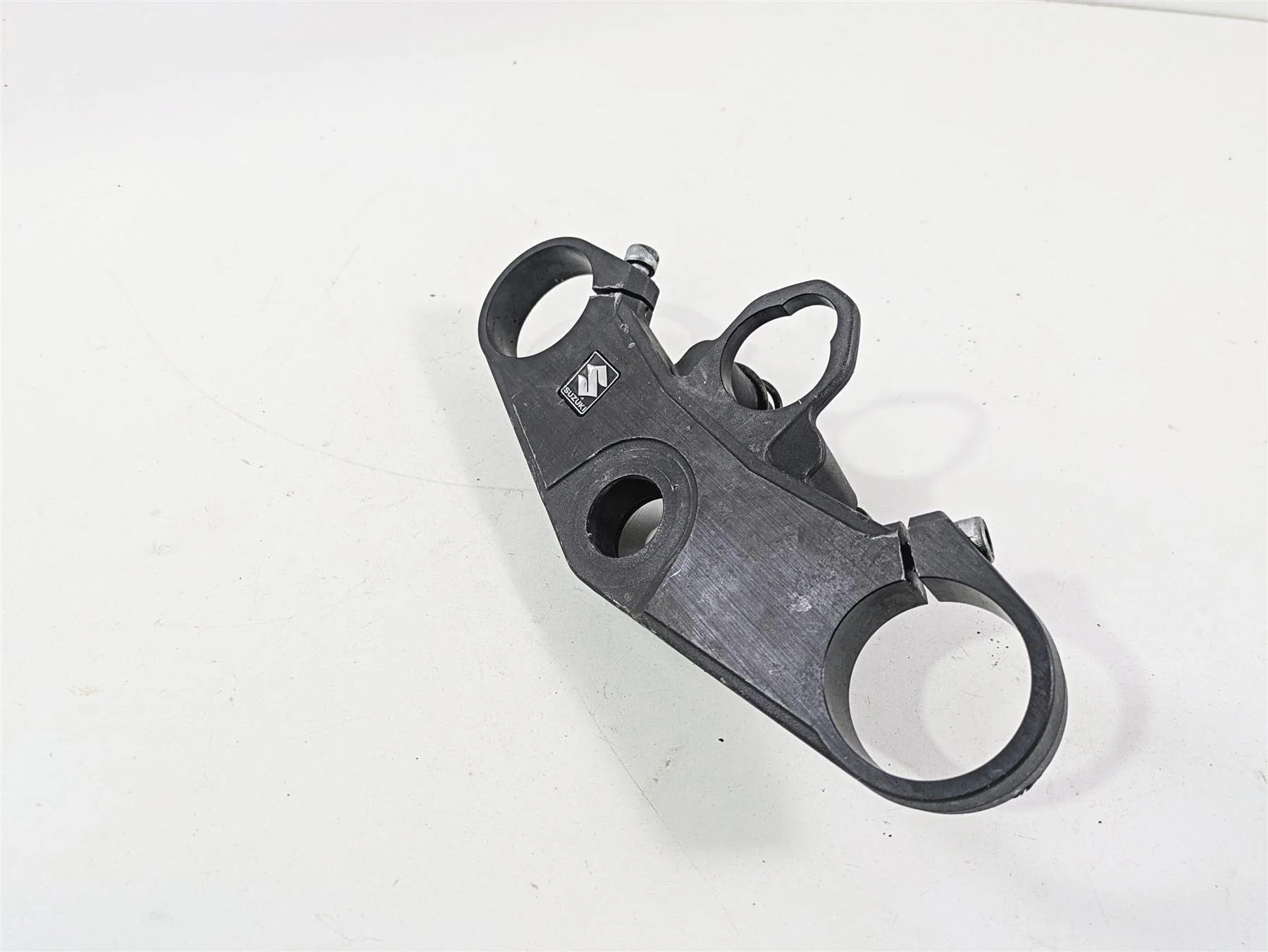 2006 Suzuki GSXR1000 K6 Upper Triple Tree Steering Clamp 51410-41G00 - Image 11