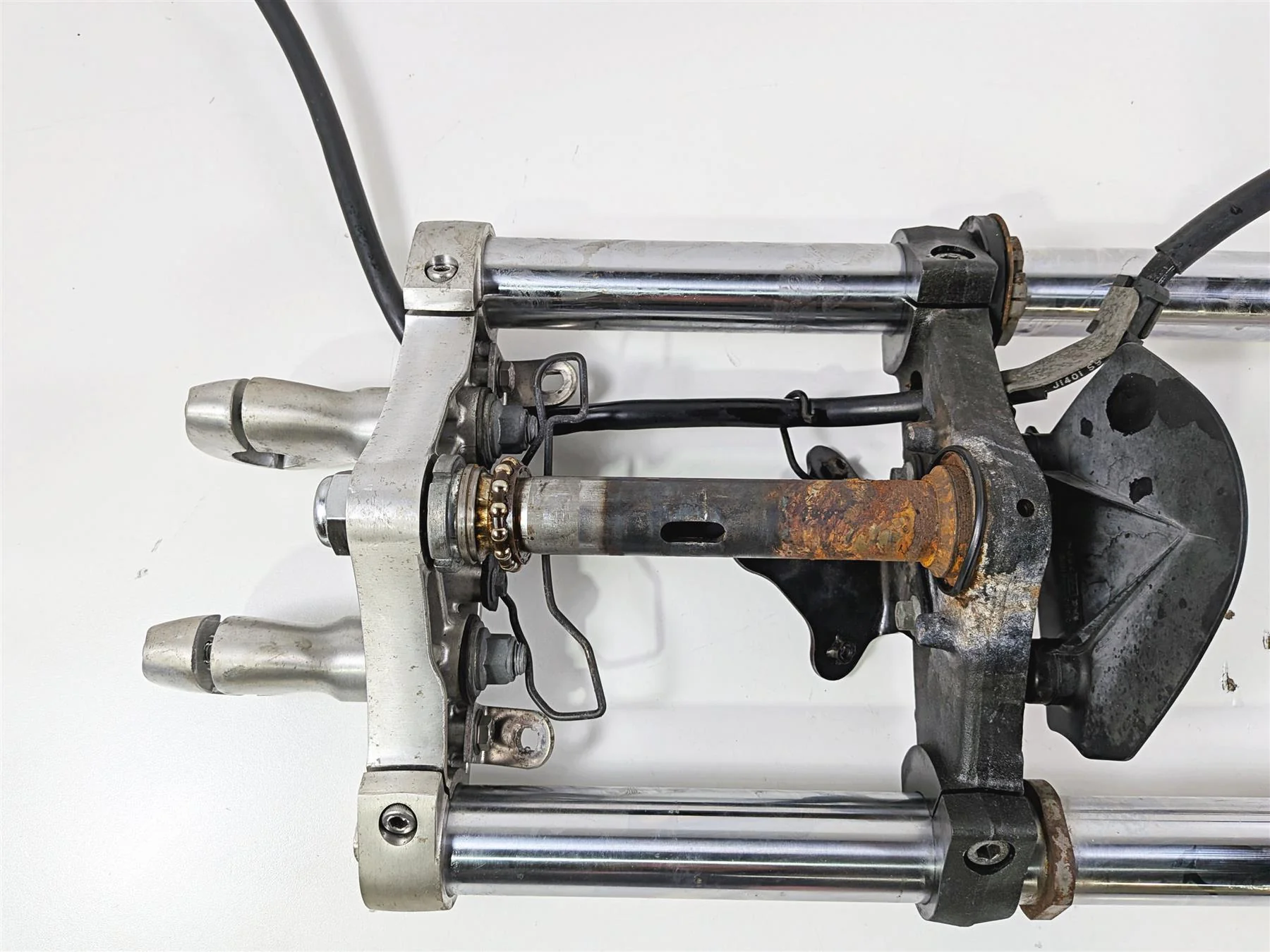 2006 Suzuki VL800 C50 Boulevard Front Fork Legs Set 51103-41F40 51104-41F40 - Image 4