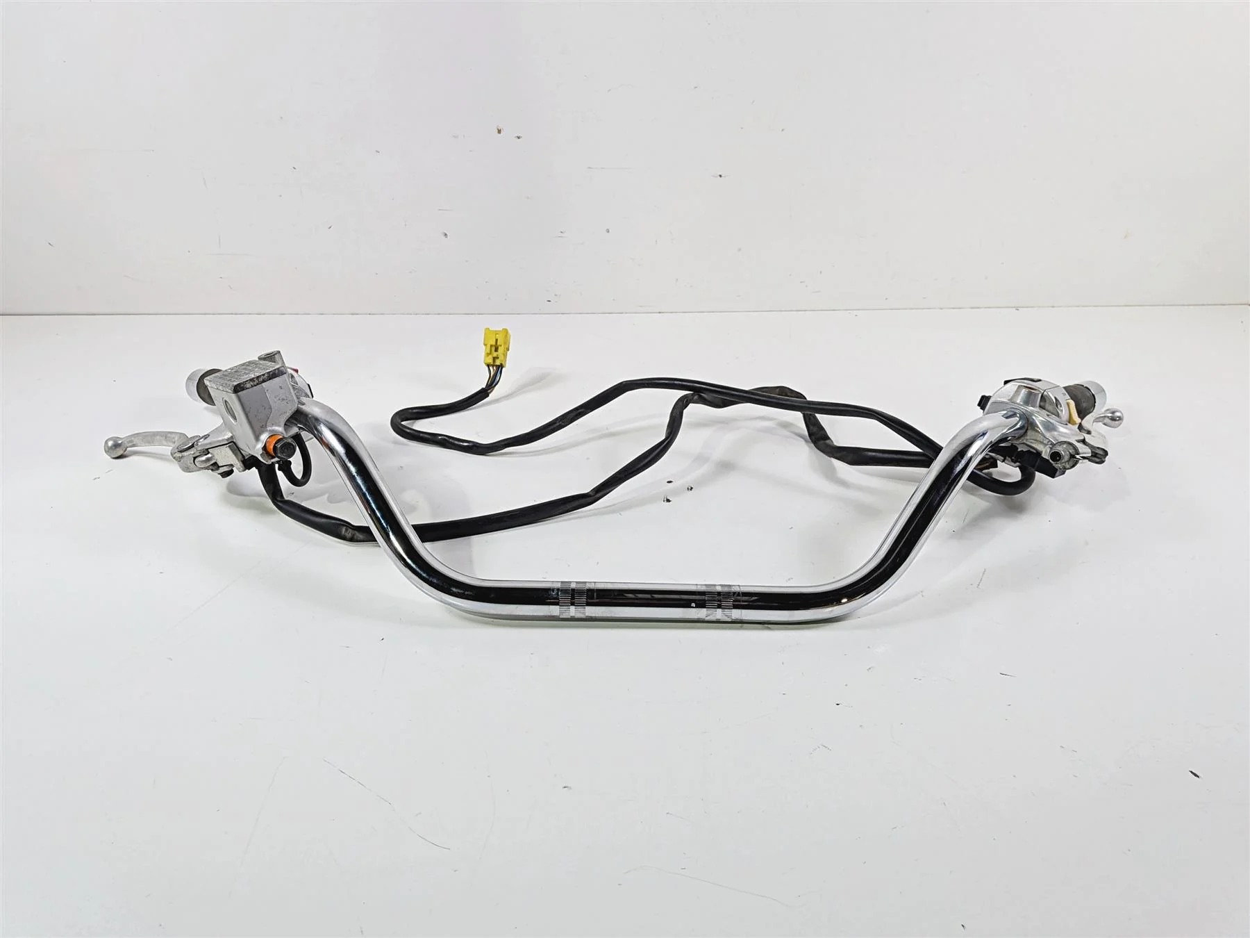 2006 Suzuki VL800 C50 Boulevard Handlebar Control Switch Brake Pump 56111-41F00 - Image 5