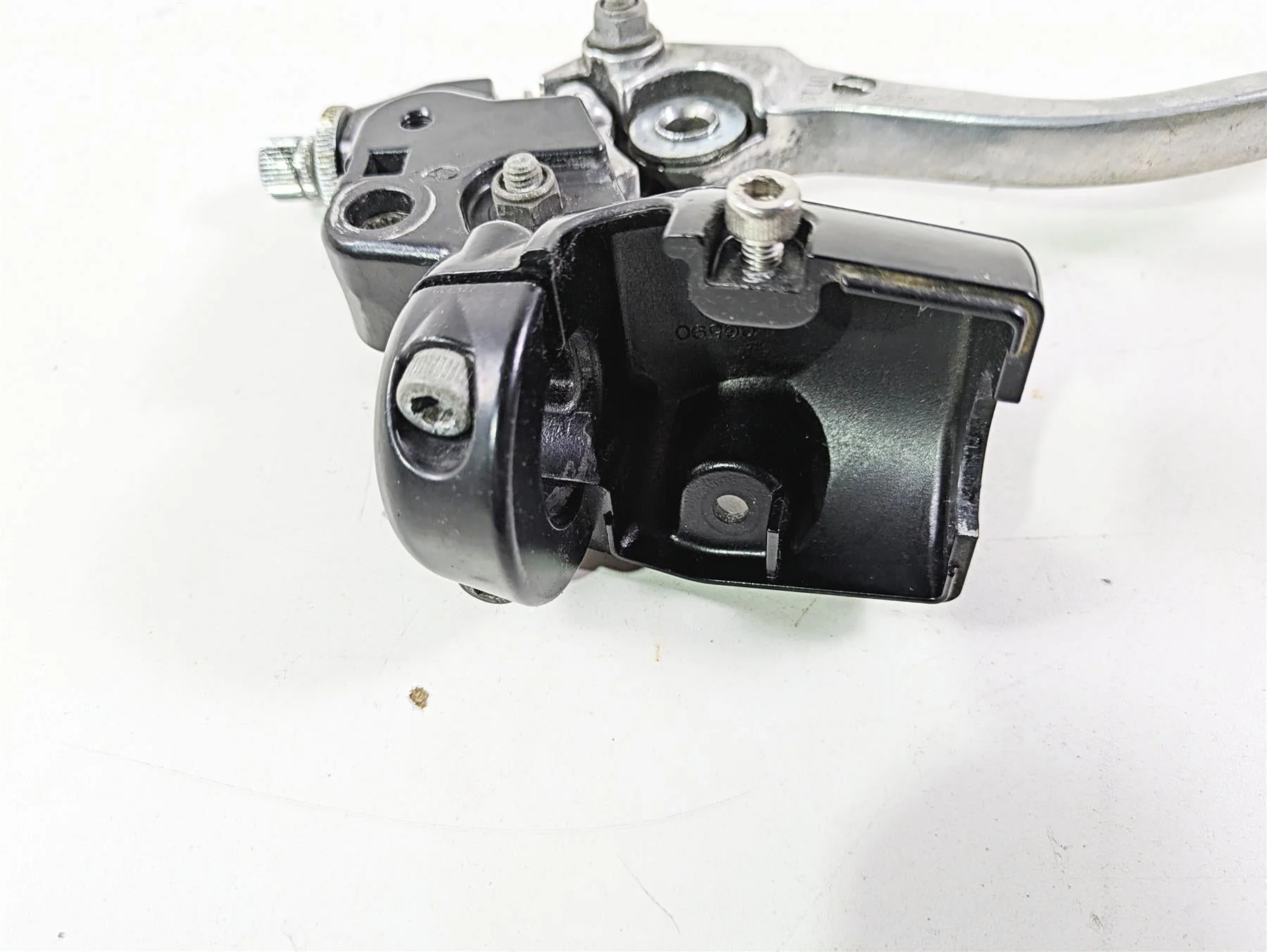 2006 Triumph Rocket 3 Clutch Perch Mount & Lever Small Rash T2043040 - Image 8