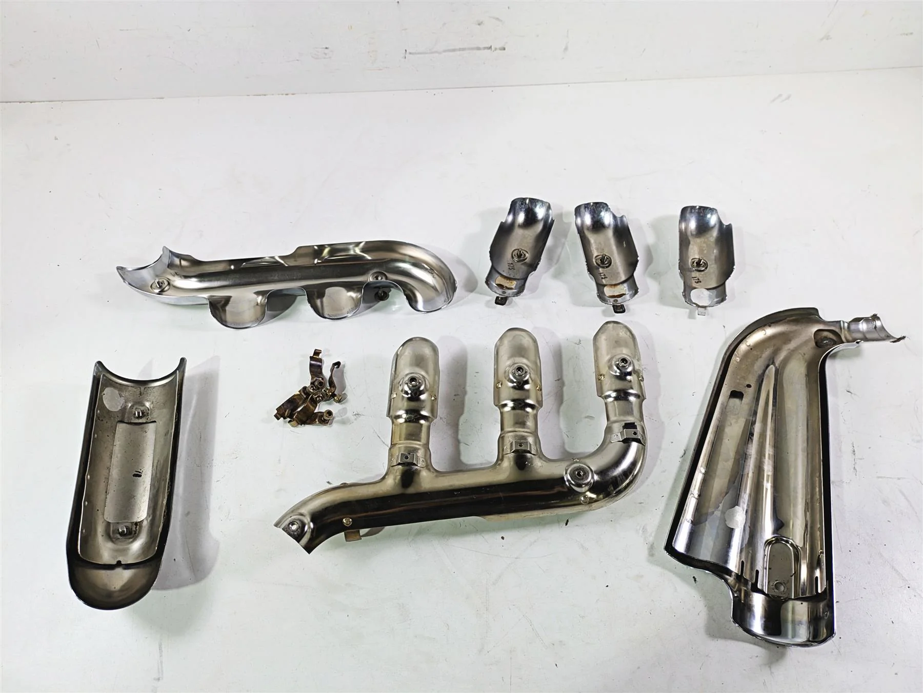 2006 Triumph Rocket 3 Exhaust Chrome Heat Shield Cover Set T2208512 - Image 9