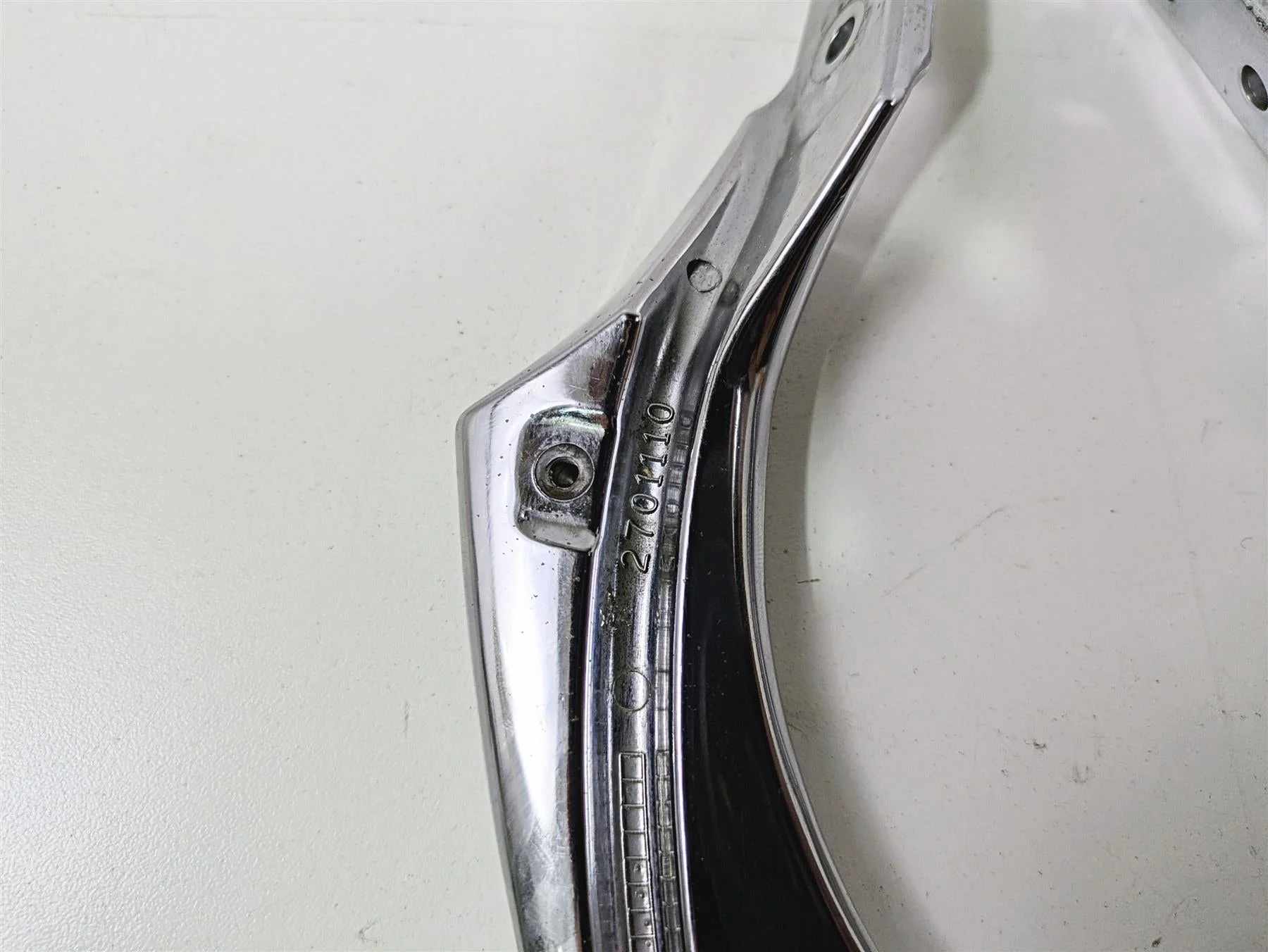 2006 Triumph Rocket 3 Front Blinker & Bracket Mount Set T2701111 T2701100 - Image 9